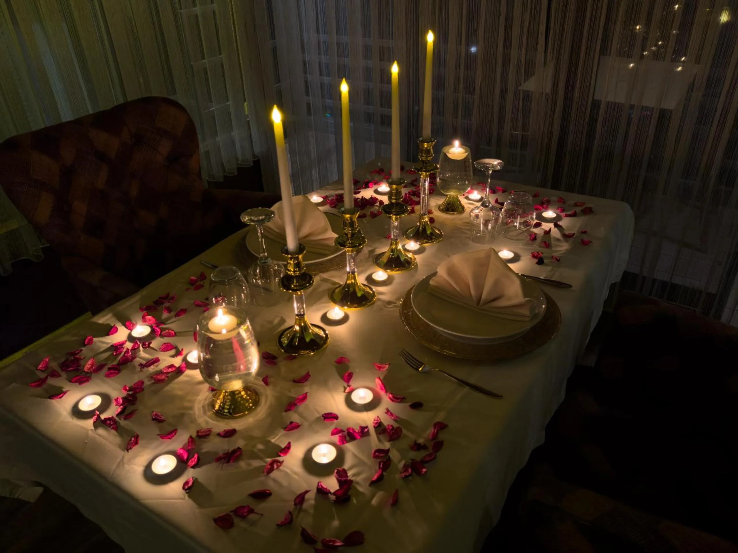 Food and drinks in Sera Lake Resort Hotel Spa & Aparts