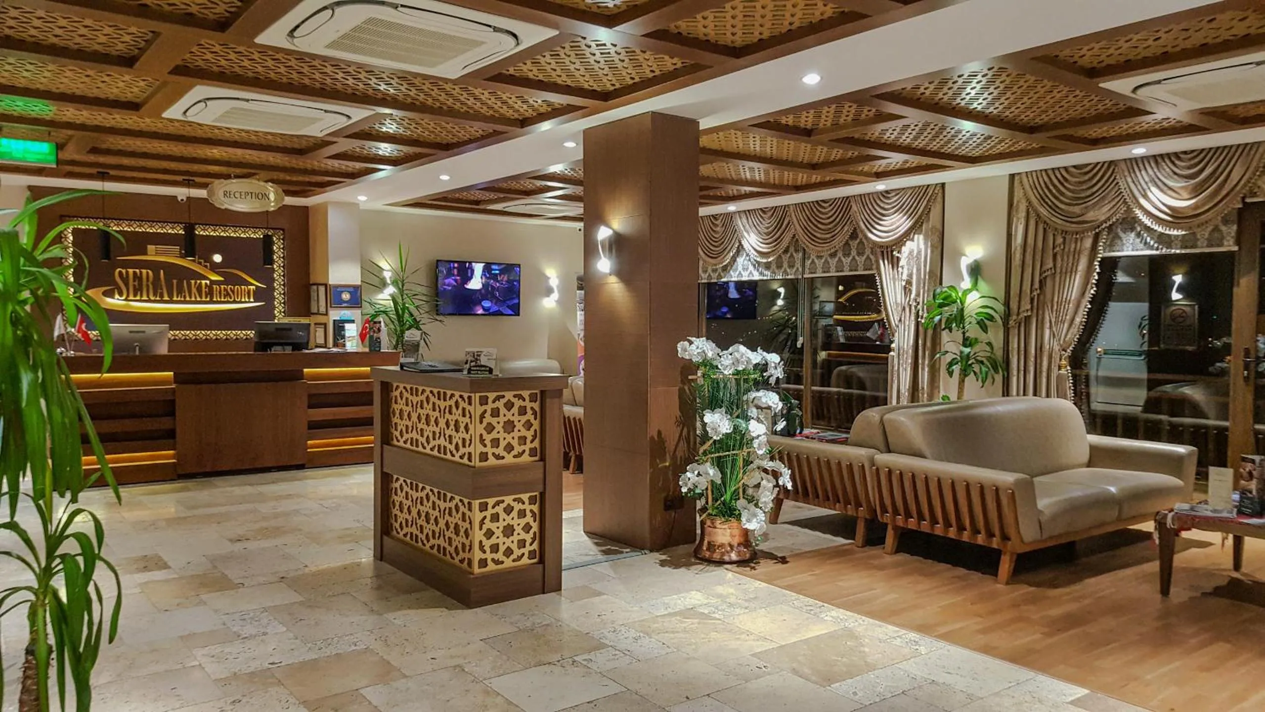 Lobby or reception in Sera Lake Resort Hotel Spa & Aparts