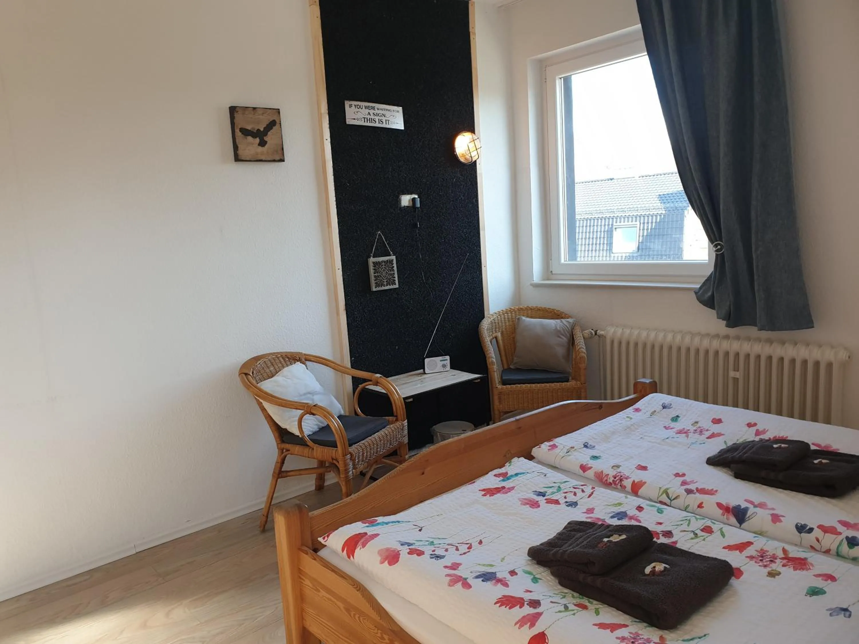 Bed in Eifelblümchen