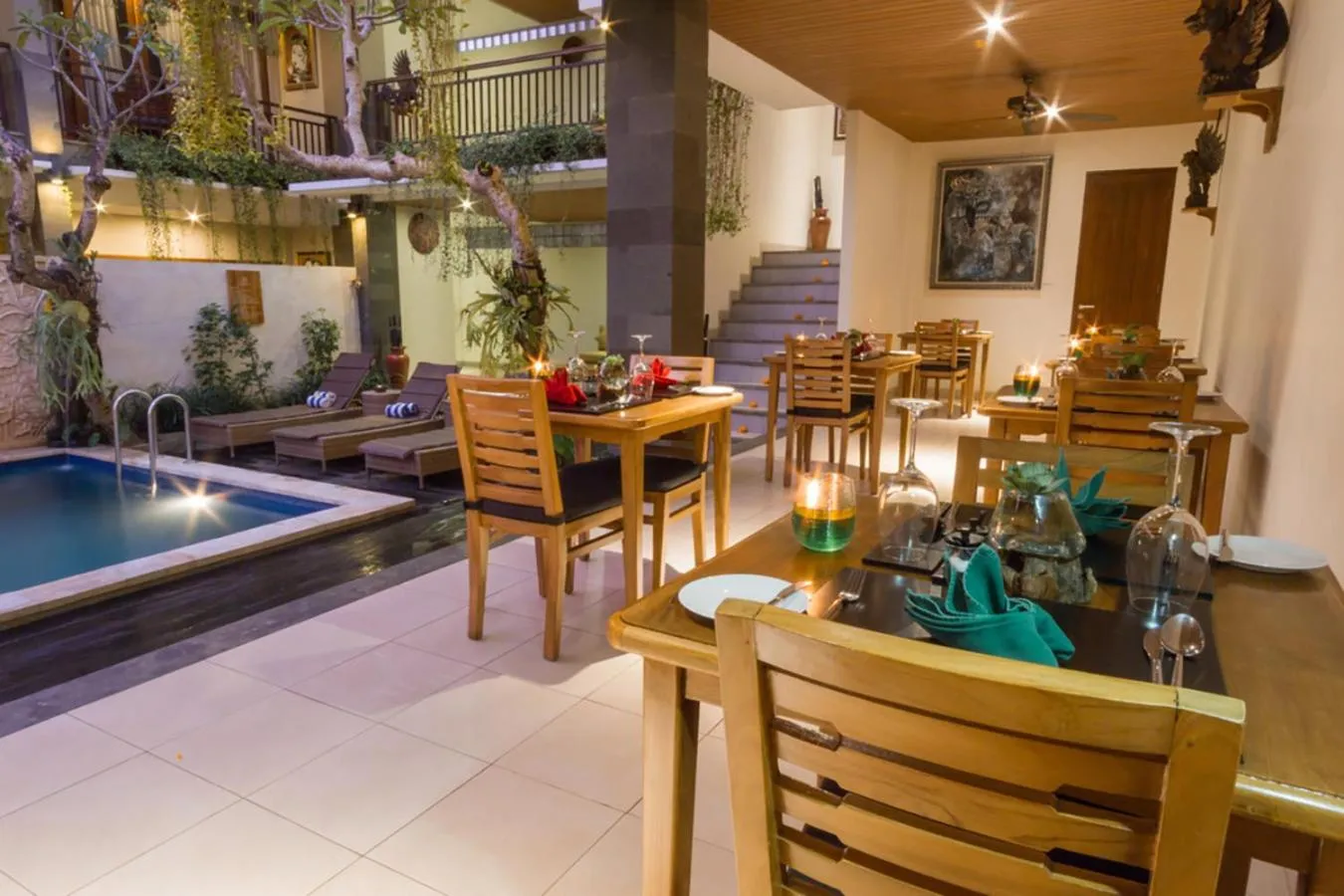 Restaurant/places to eat in Jani's Place Cottage by Purely