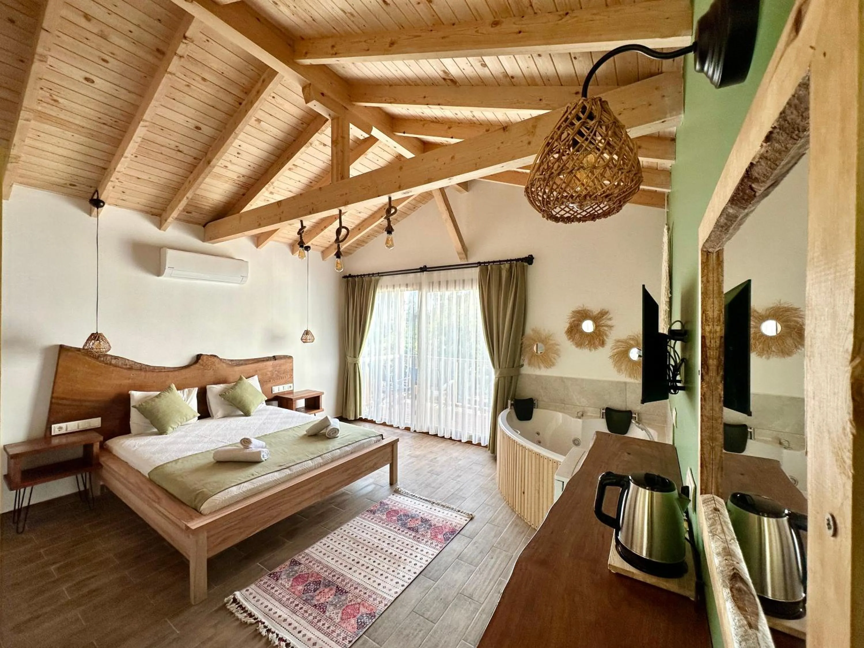 Photo of the whole room, Bed in Faralya Misafir Evi