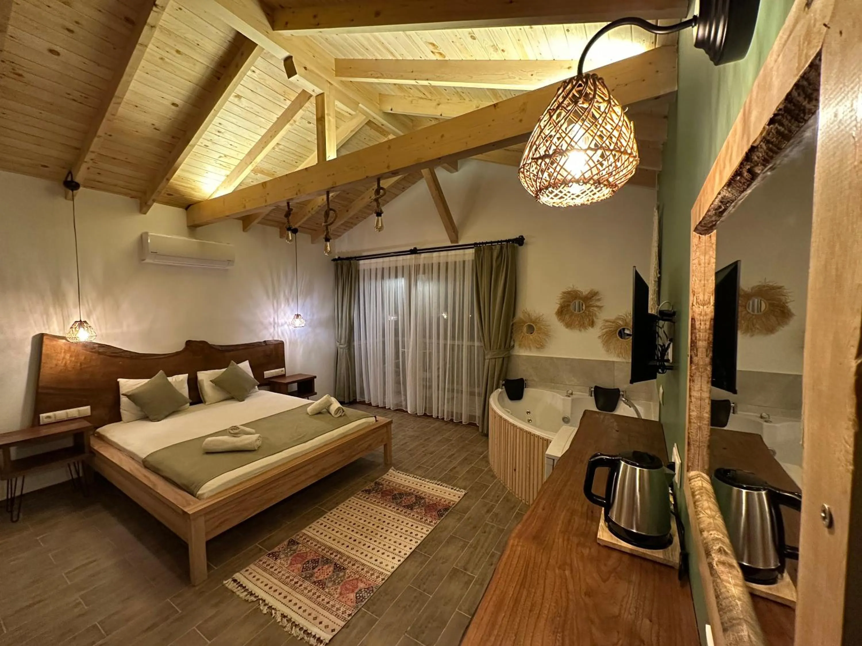 Photo of the whole room, Bed in Faralya Misafir Evi