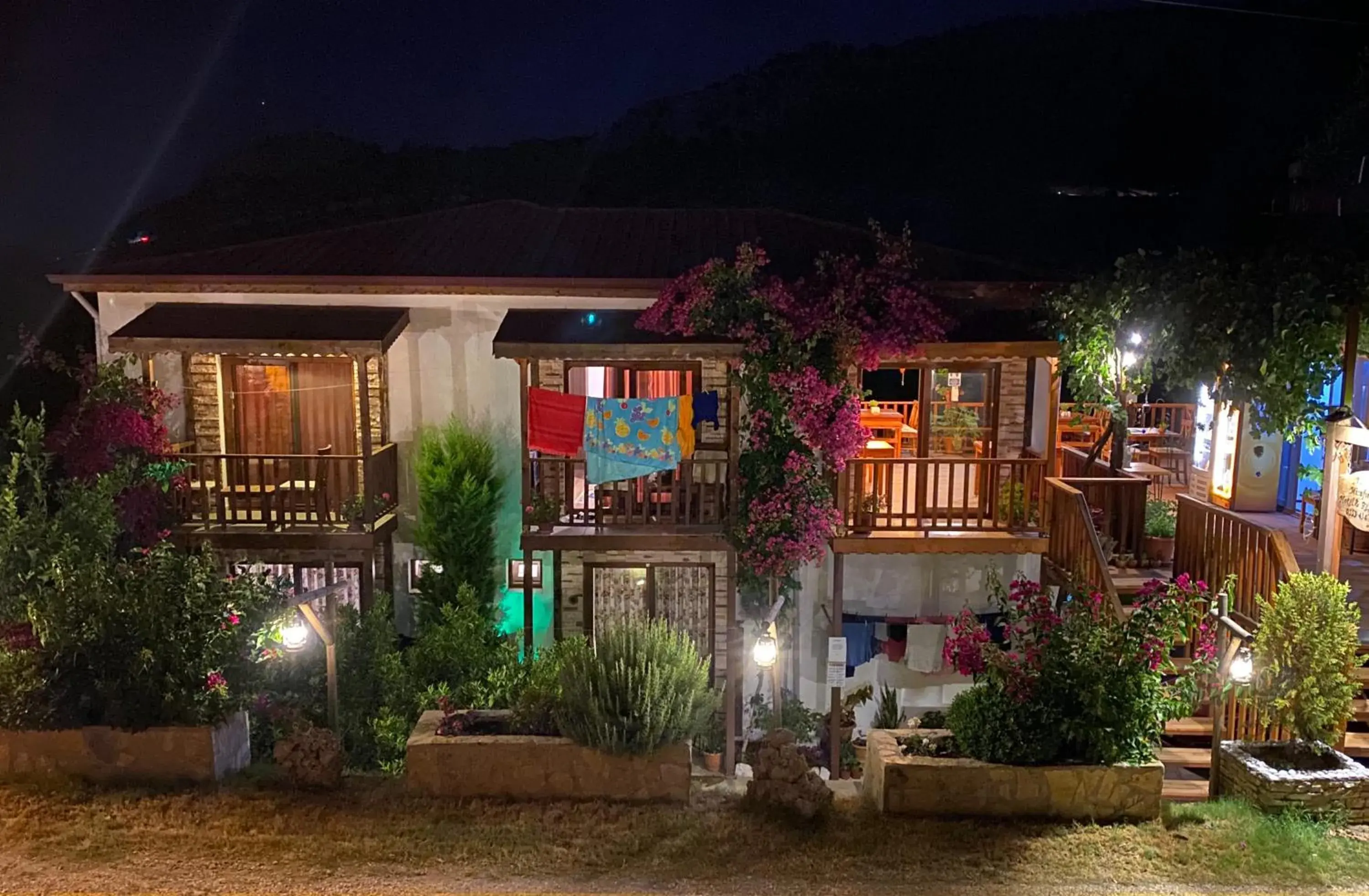 Property building in Faralya Misafir Evi Property building in Faralya Misafir Evi