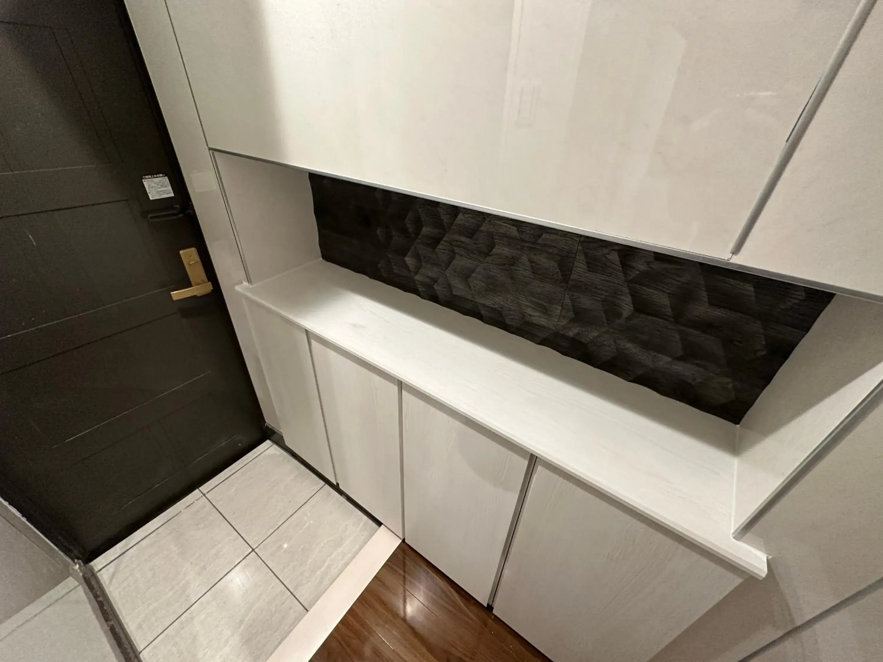 Property building in Ray House Property building in Ray House