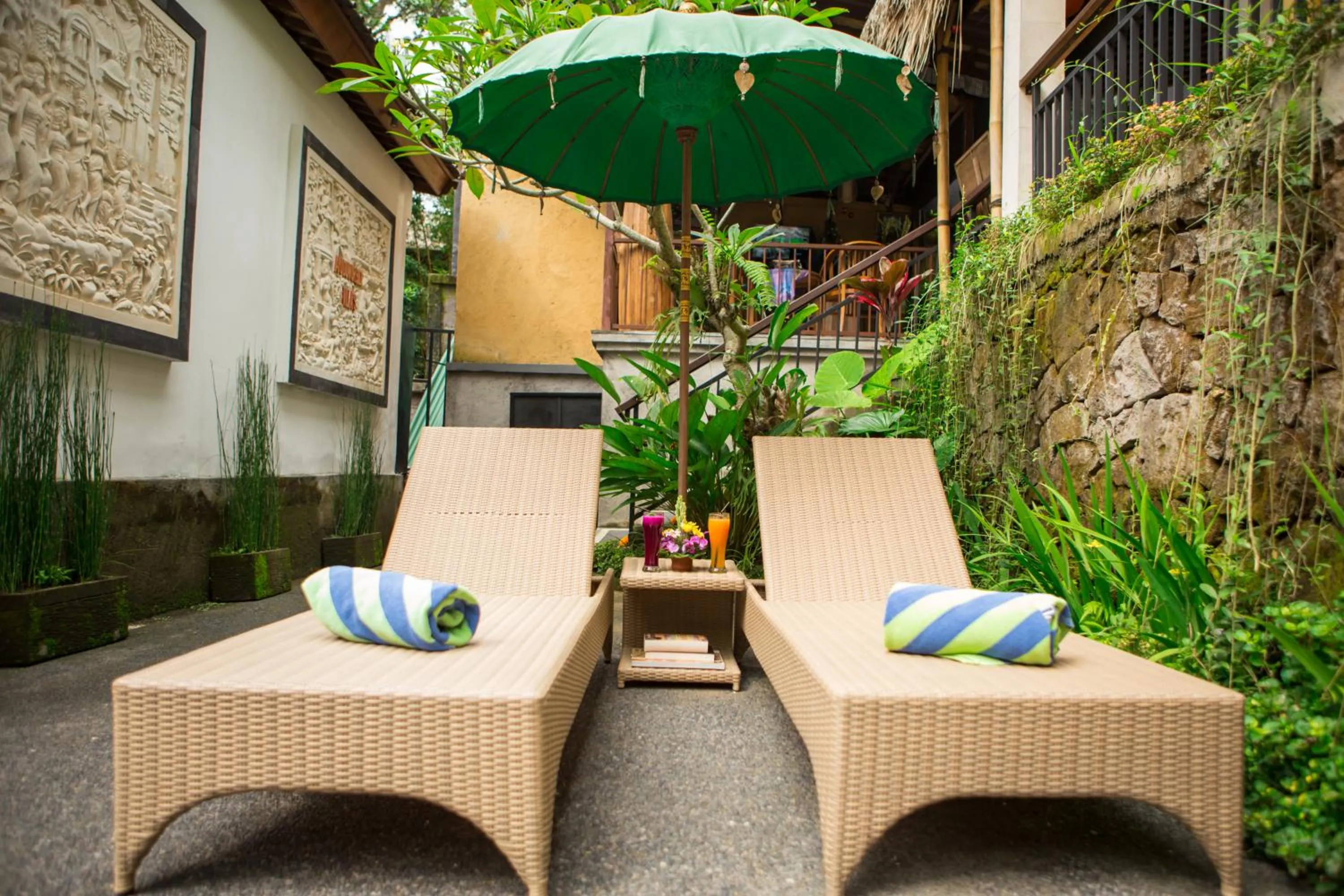 Seating area in Ayu Duwur Beji