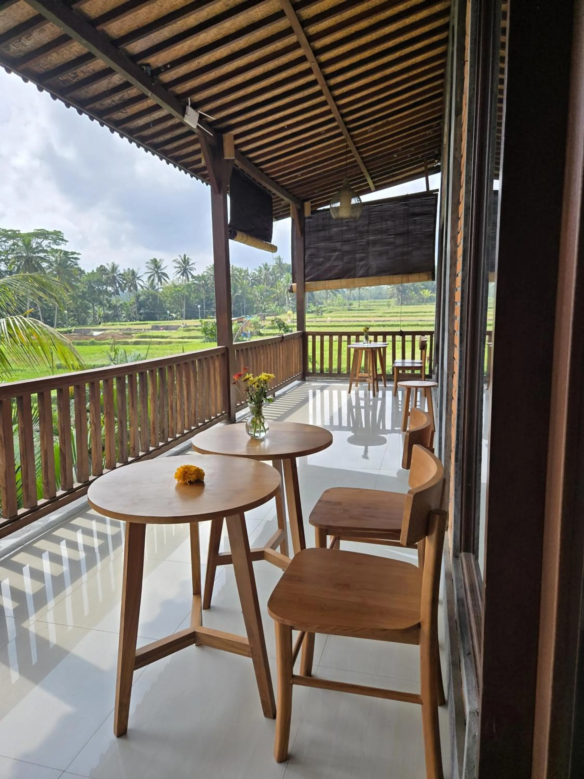 Balcony/Terrace in Ayu Duwur Beji