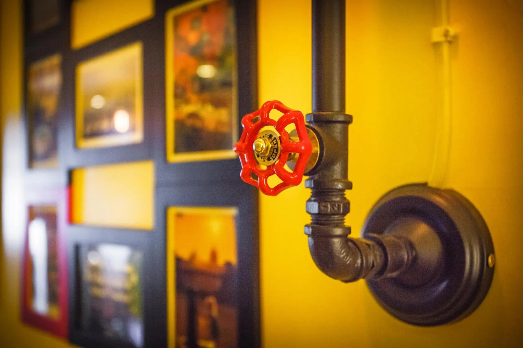 Property building in 4 Design Inn