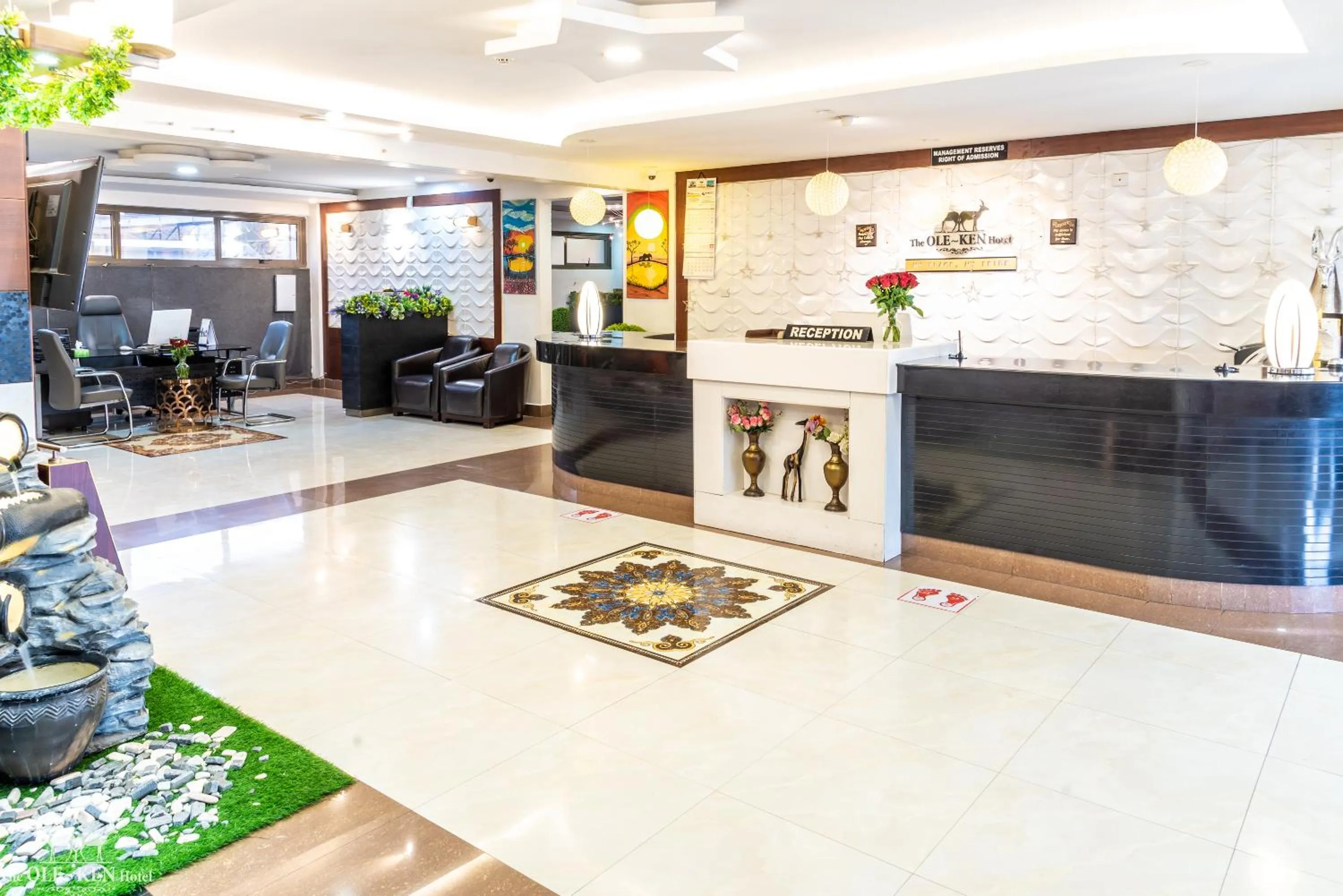 Lobby or reception in The Ole-Ken Hotel
