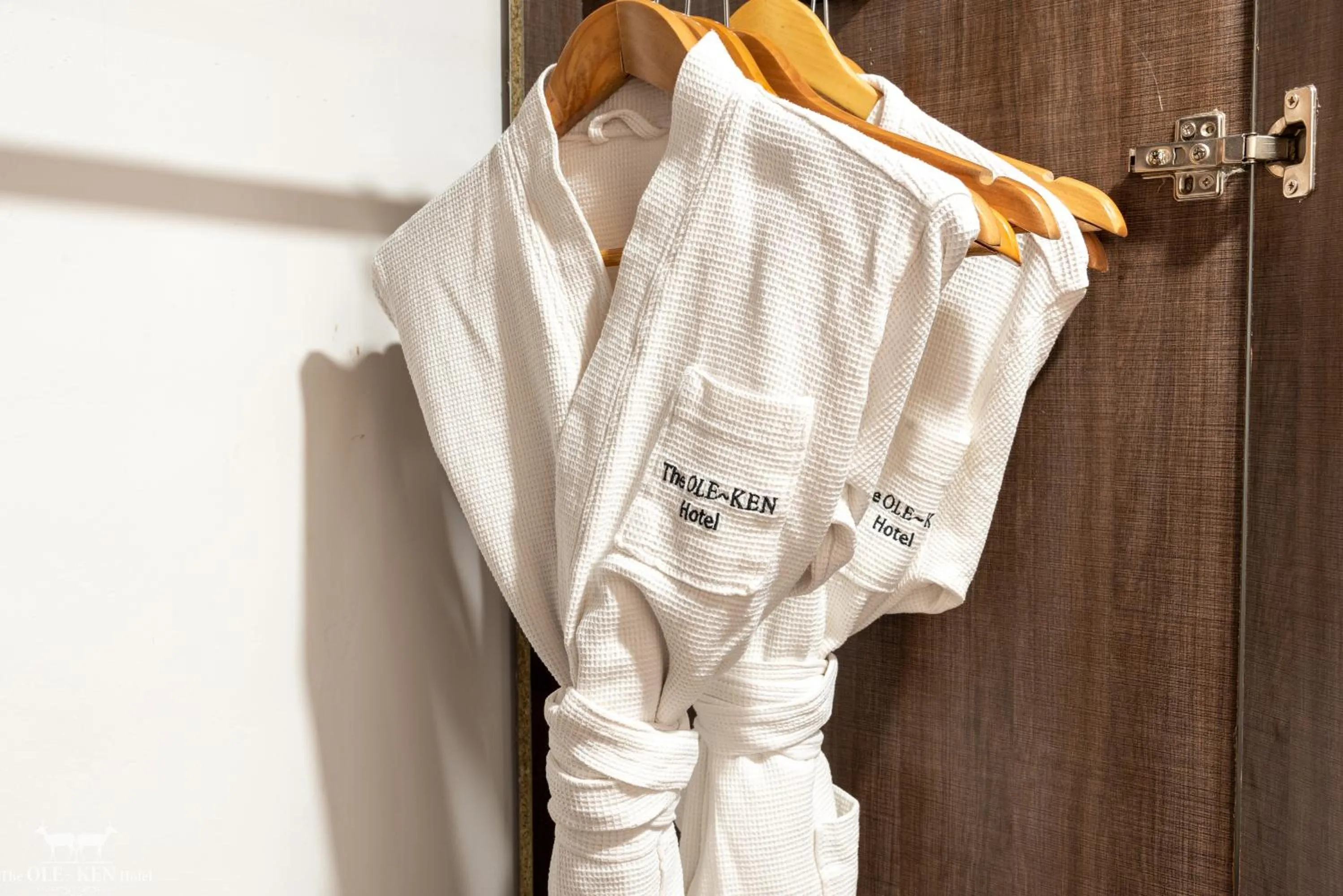 Bedroom in The Ole-Ken Hotel