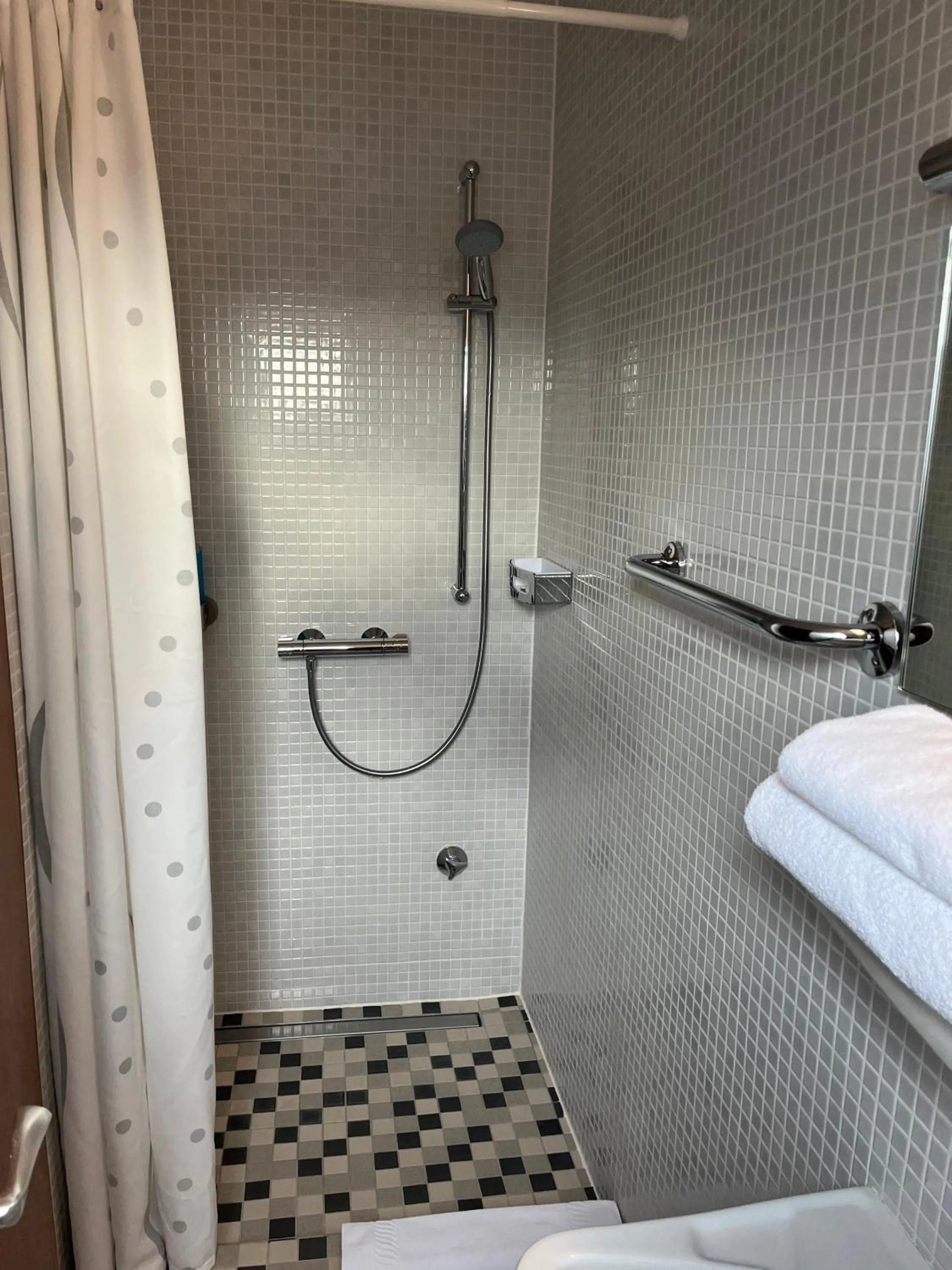 Photo of the whole room in Hotel Zum Ritter