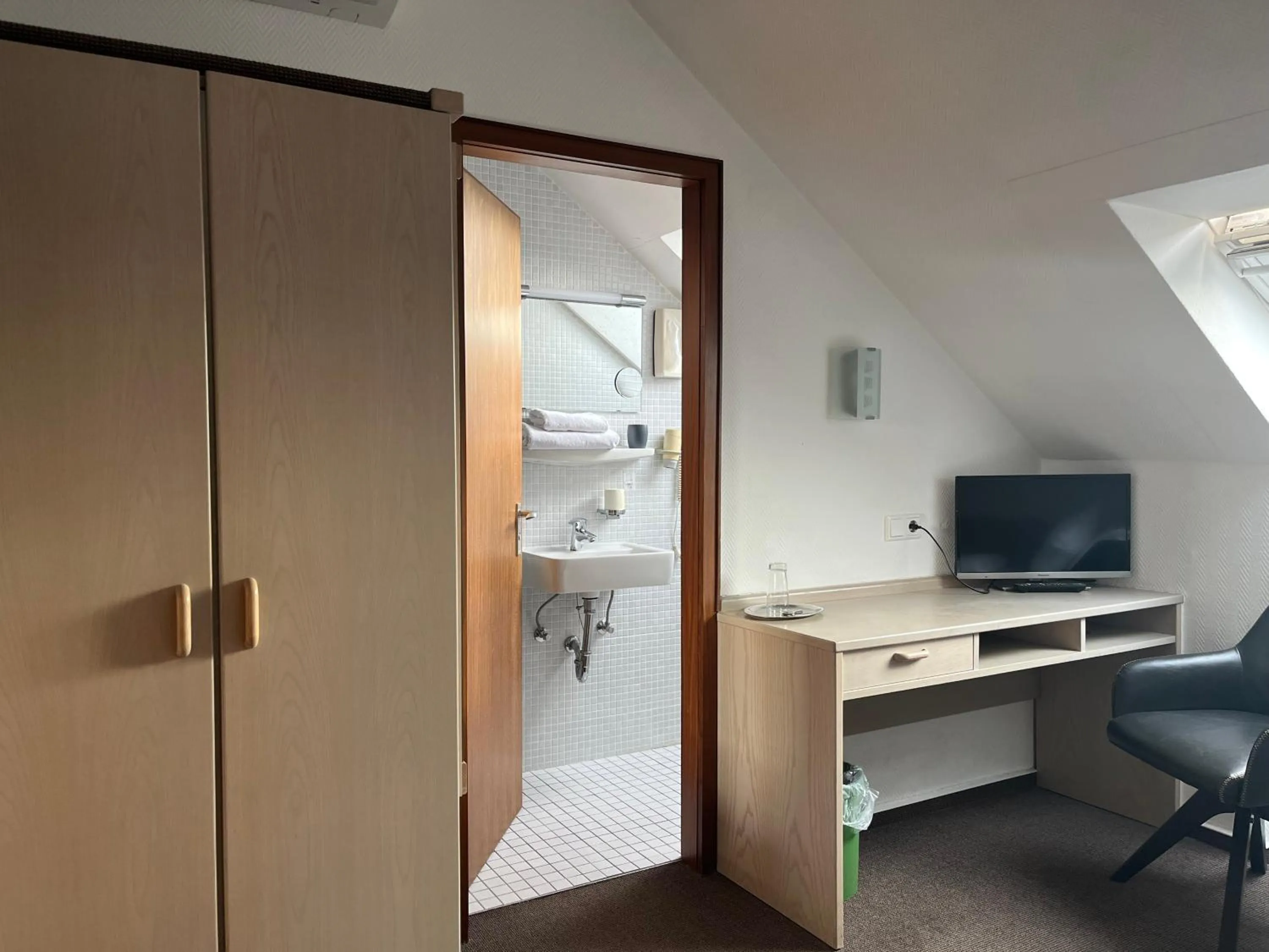 Photo of the whole room in Hotel Zum Ritter