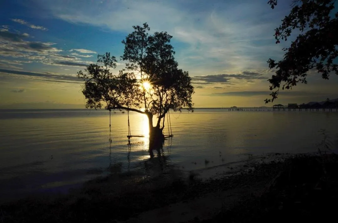 Baan Chid Talay