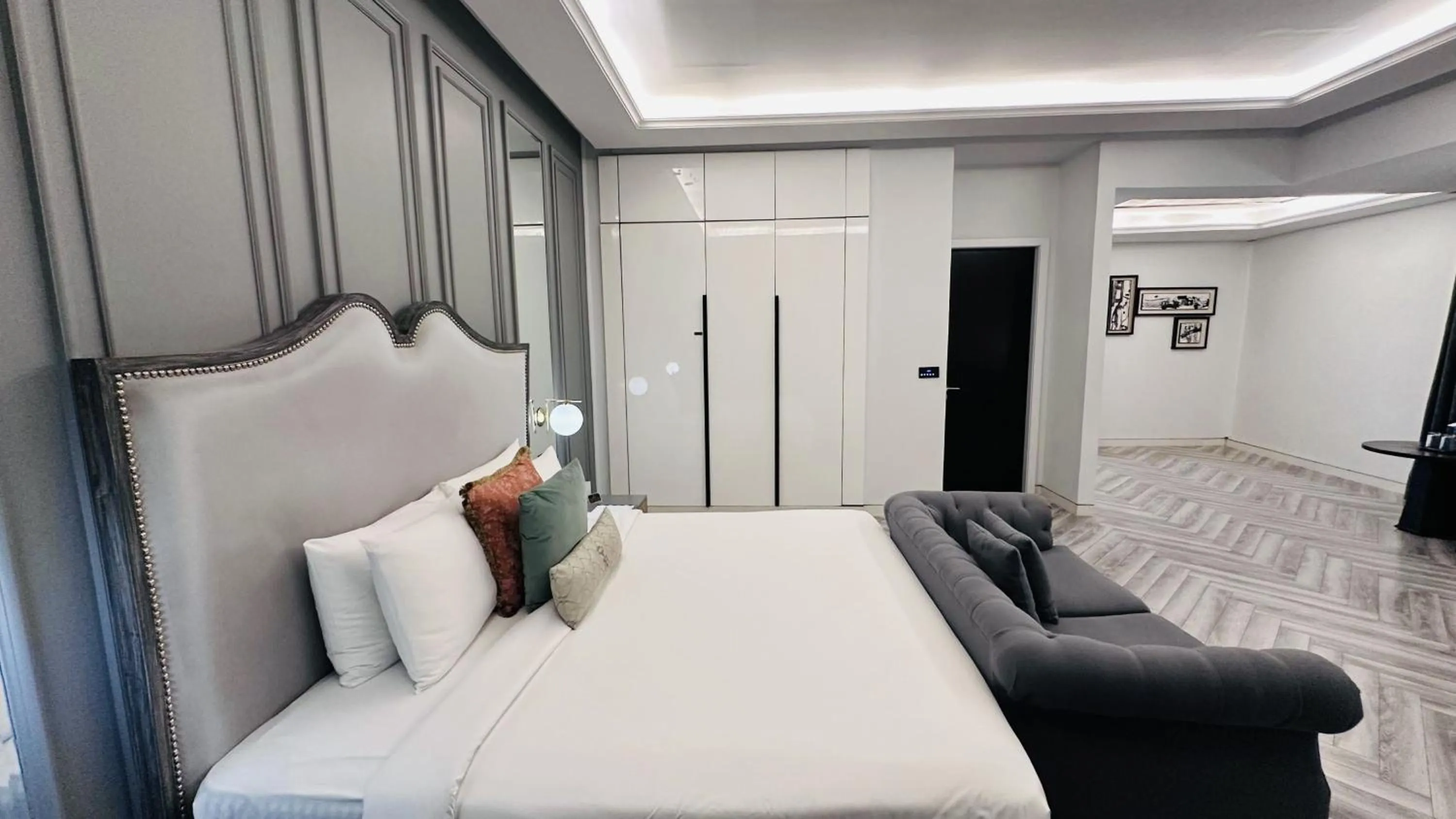 Bed in The Nishat Hotel Johar Town