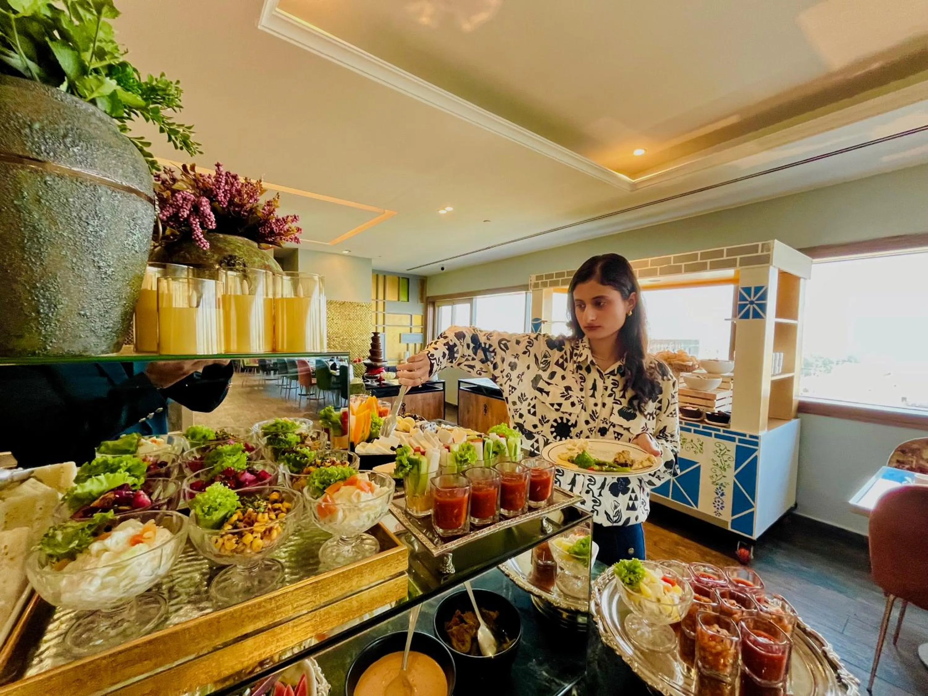 Food in The Nishat Hotel Johar Town