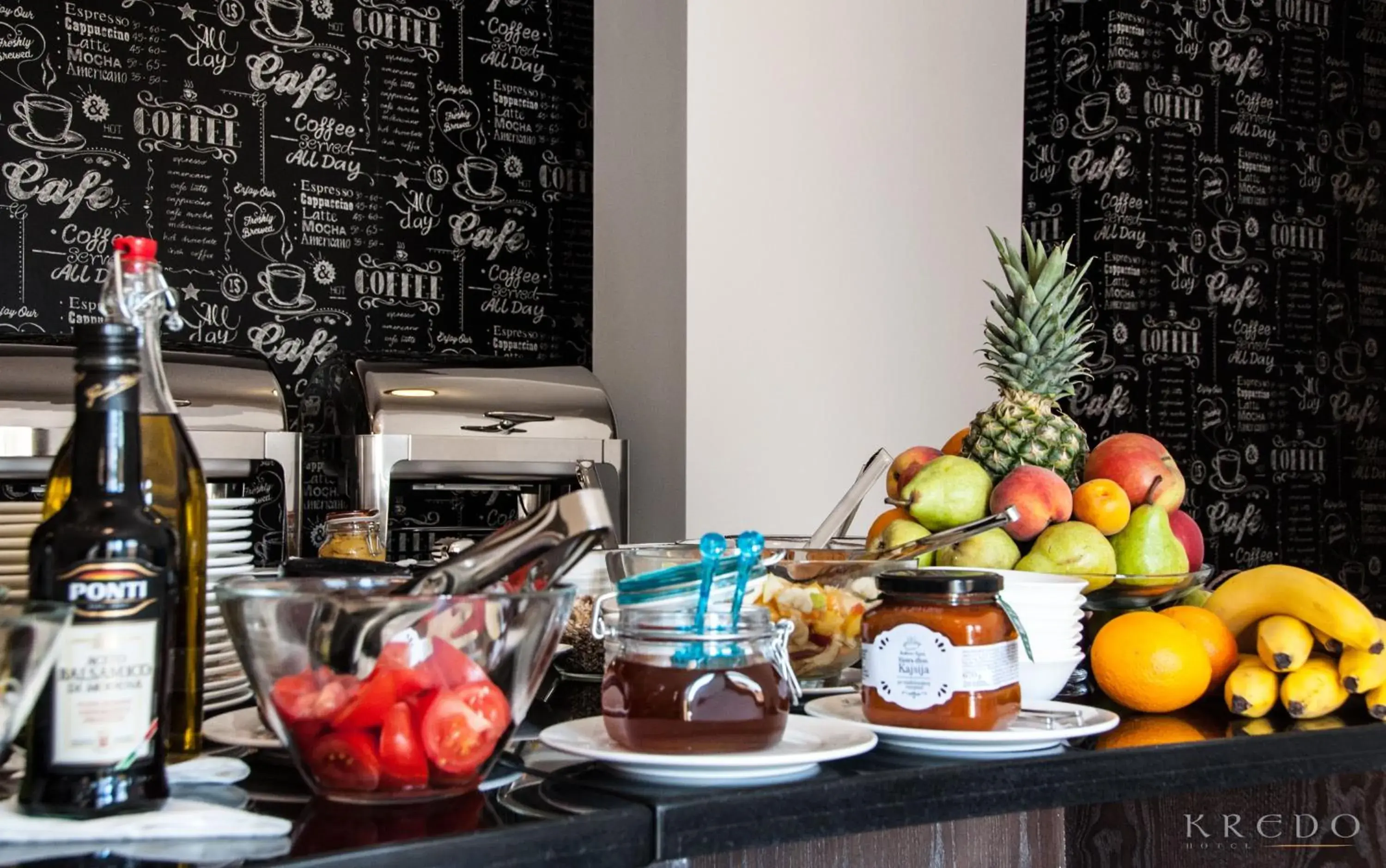 Breakfast in Boutique Hotel Kredo Breakfast in Boutique Hotel Kredo