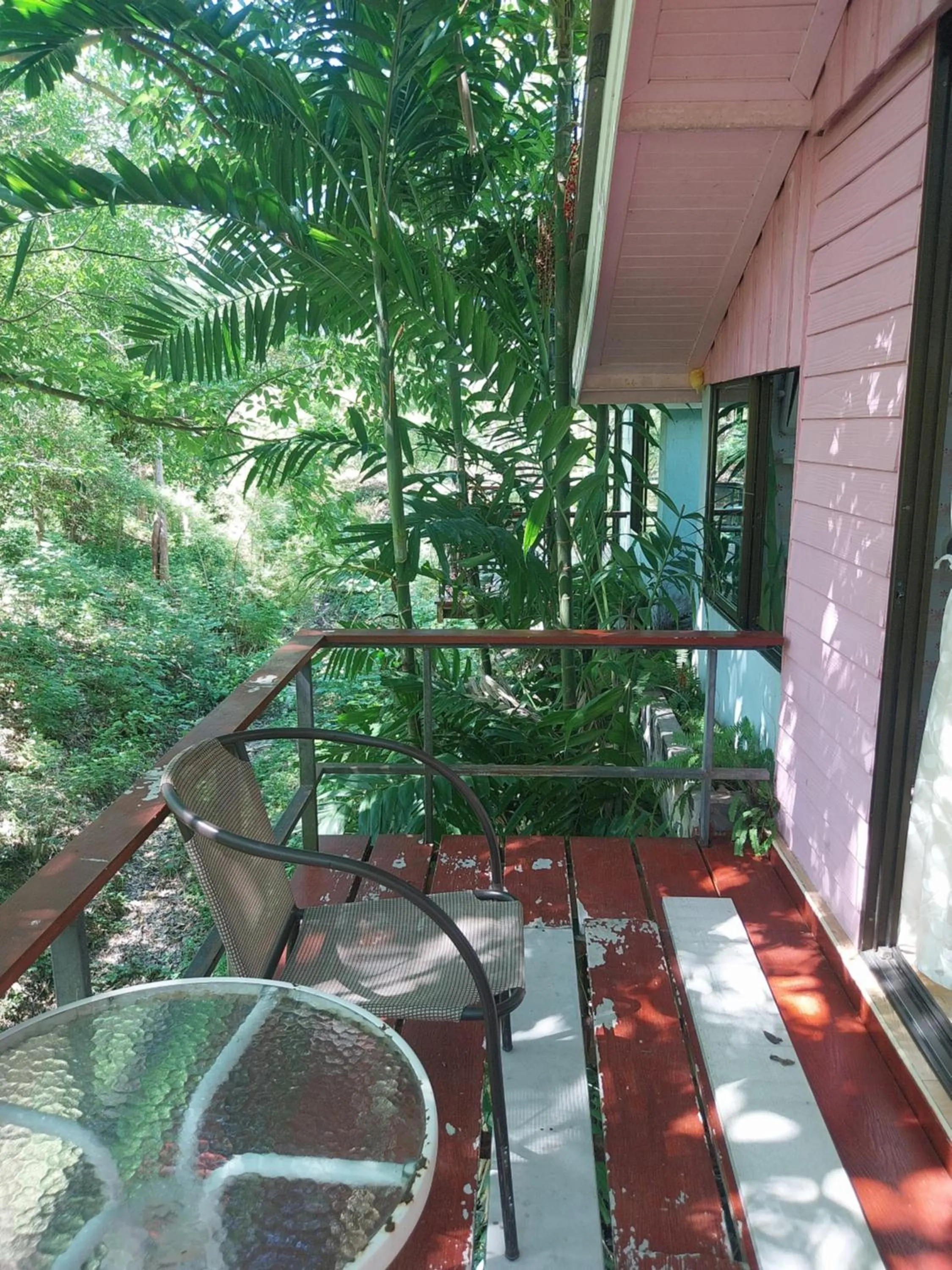 Baanrai Saiyoknoi Resort