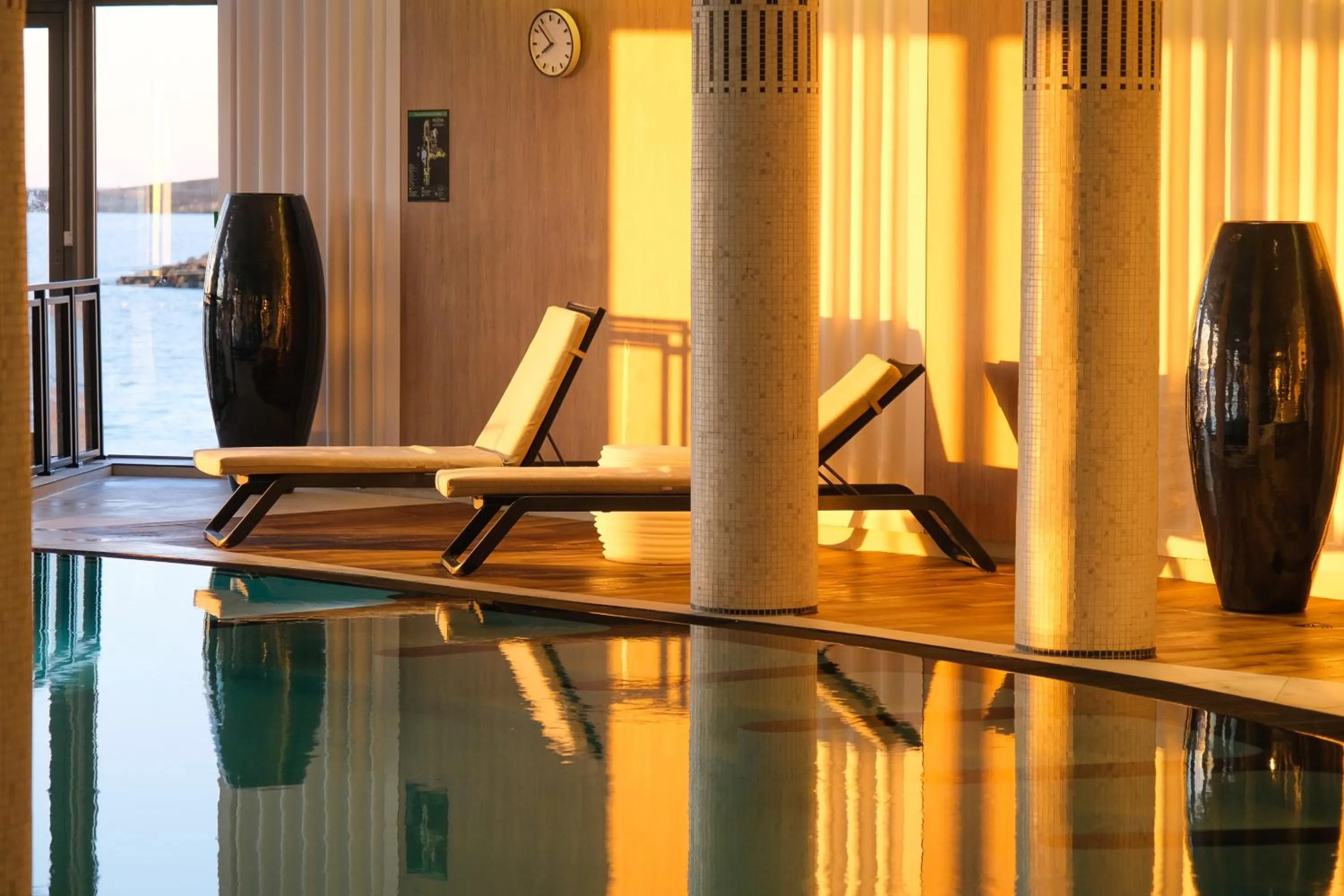 Swimming pool in Thalazur Saint Jean de Luz - Hôtel & Spa