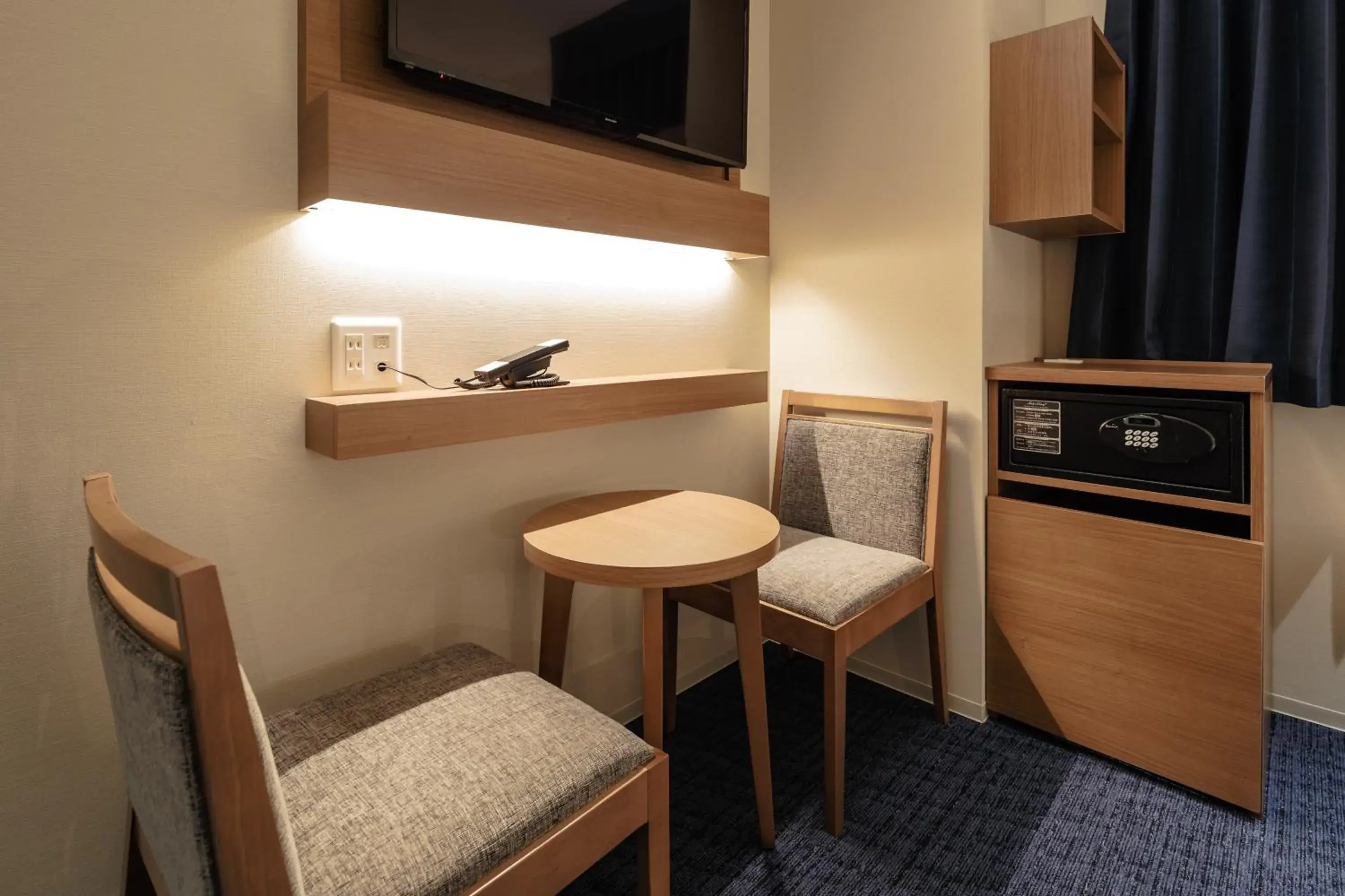 Photo of the whole room in Hotel Vista Nagoya Nishiki Photo of the whole room in Hotel Vista Nagoya Nishiki