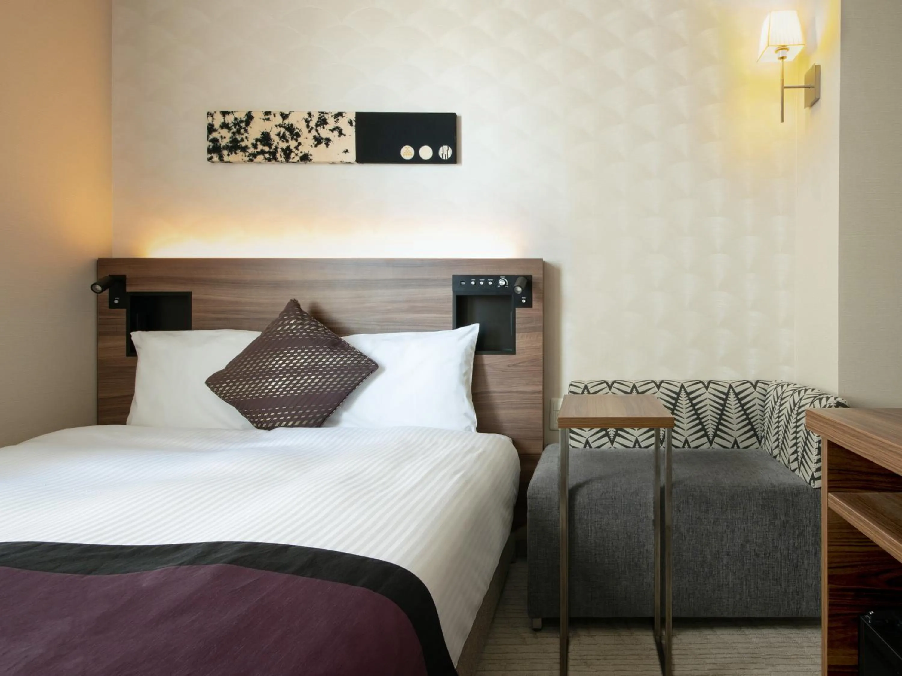 Photo of the whole room, Bed in Hotel Vista Nagoya Nishiki