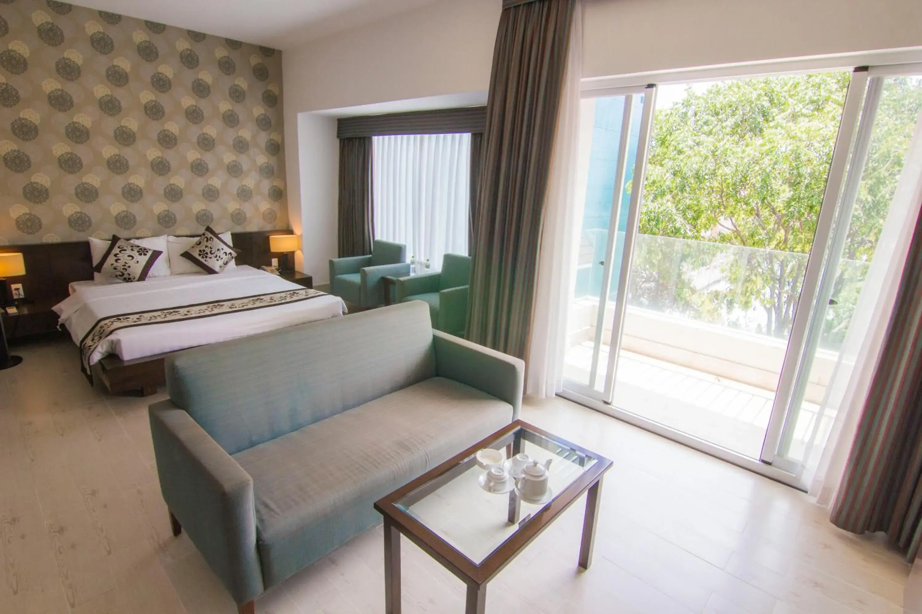 Bed in Ngoc Linh Luxury Hotel Bed in Ngoc Linh Luxury Hotel