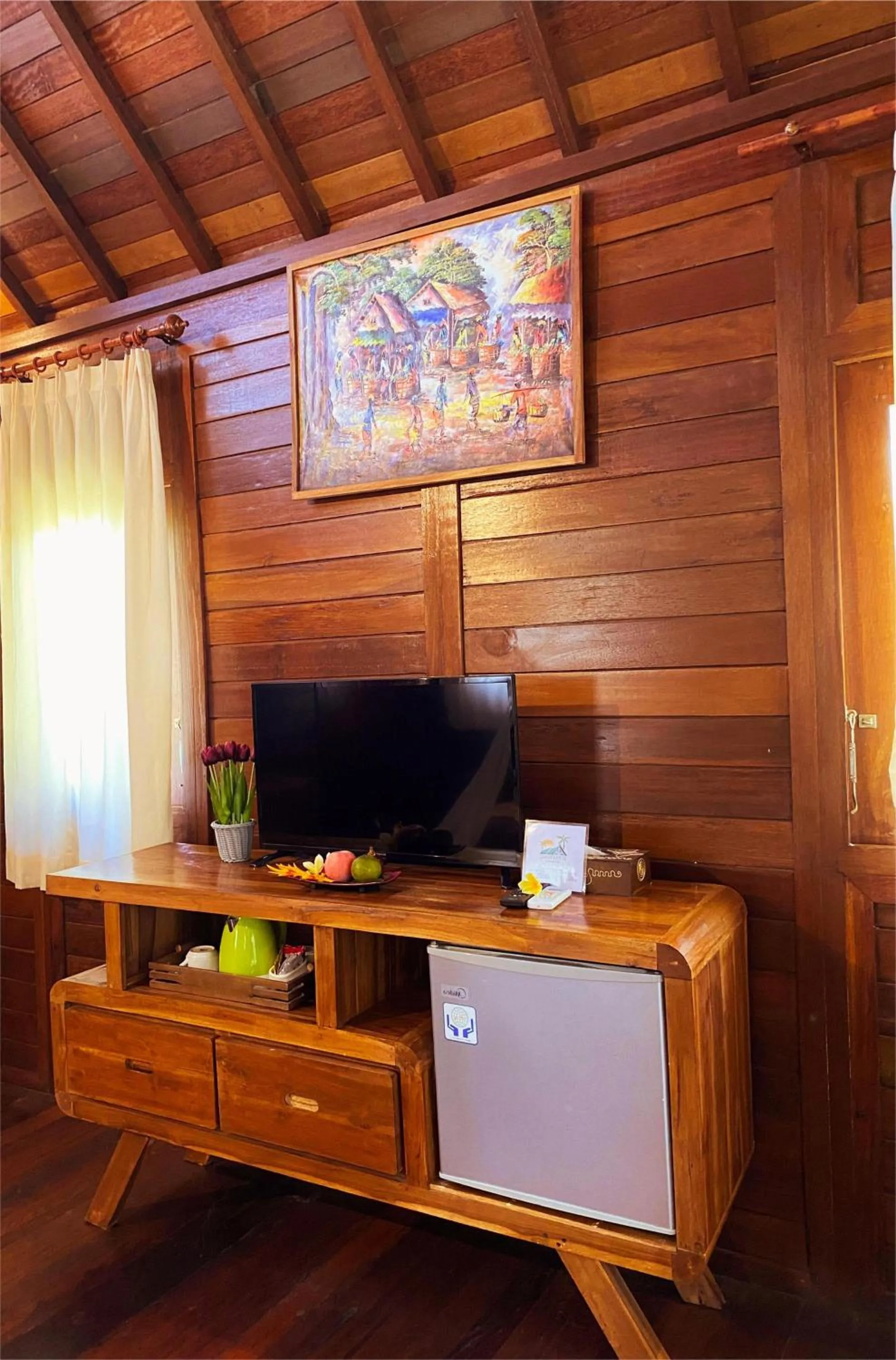 Communal lounge/ TV room in D'padang