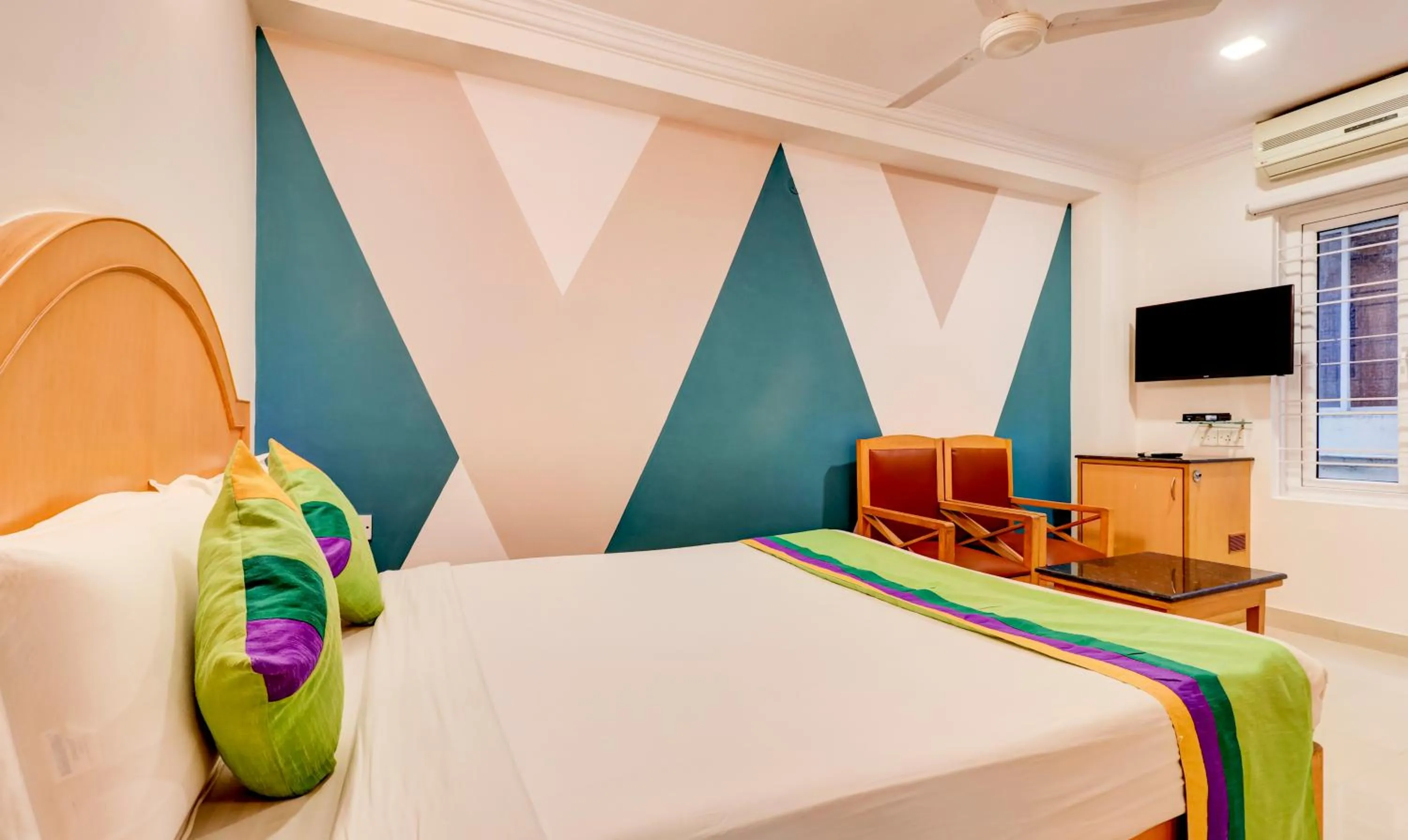 Bed in Treebo Terminus, Koramangala 5th Block