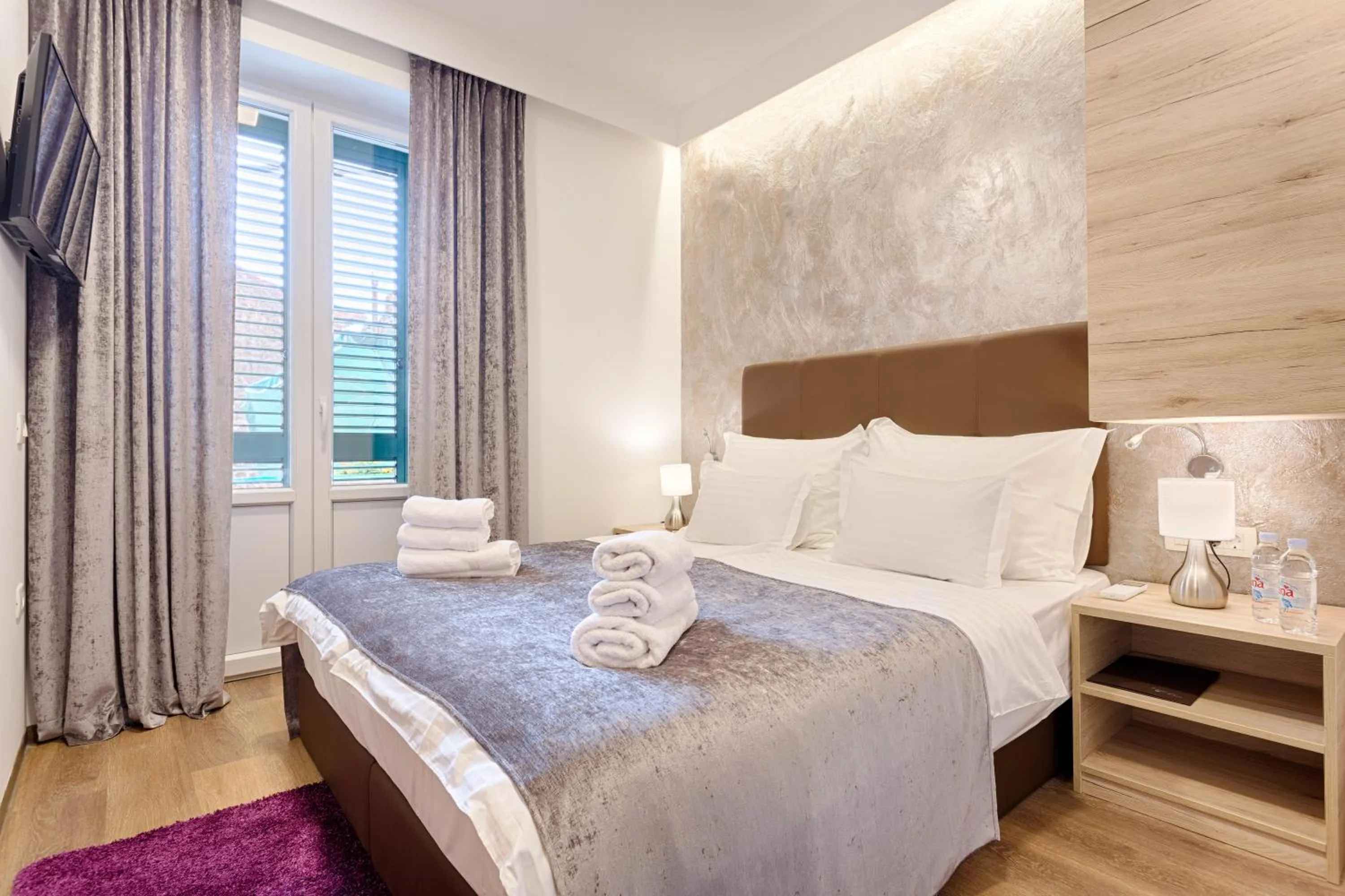 Bedroom, Bed in Central Pearl by Nono Ban Rooms