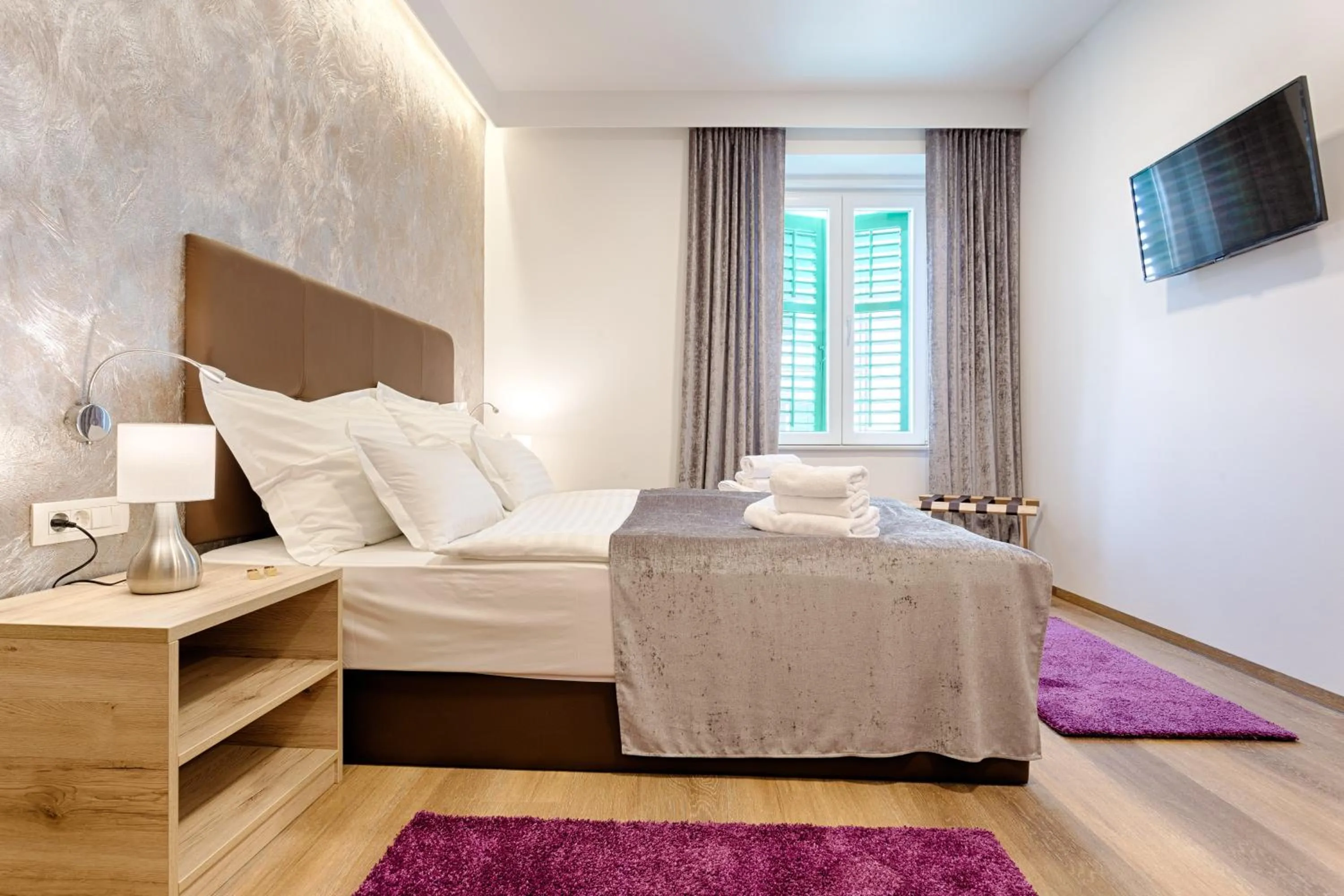 Bedroom, Bed in Central Pearl by Nono Ban Rooms