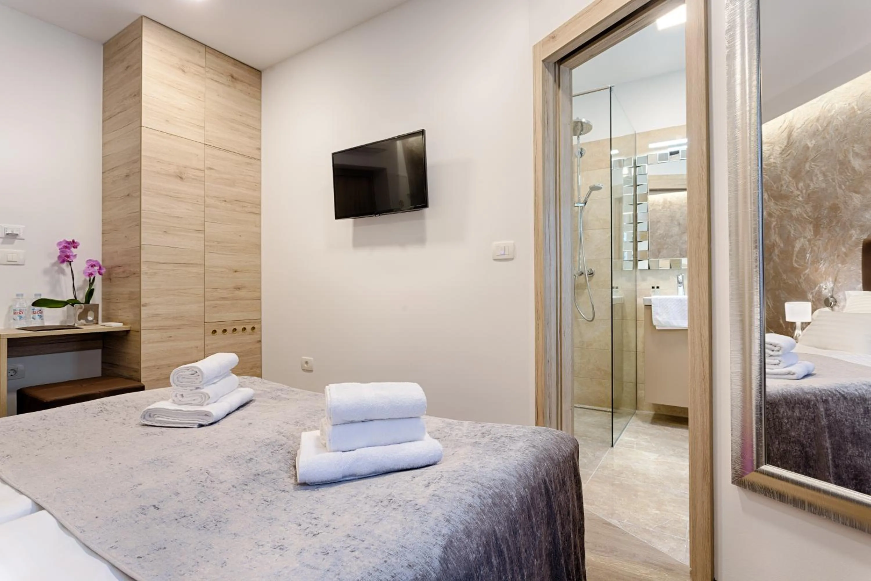 Bedroom, Bed in Central Pearl by Nono Ban Rooms