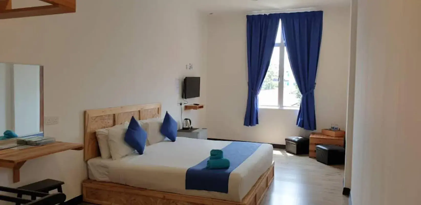 Bed in Paretto Seaview Hotel Bed in Paretto Seaview Hotel