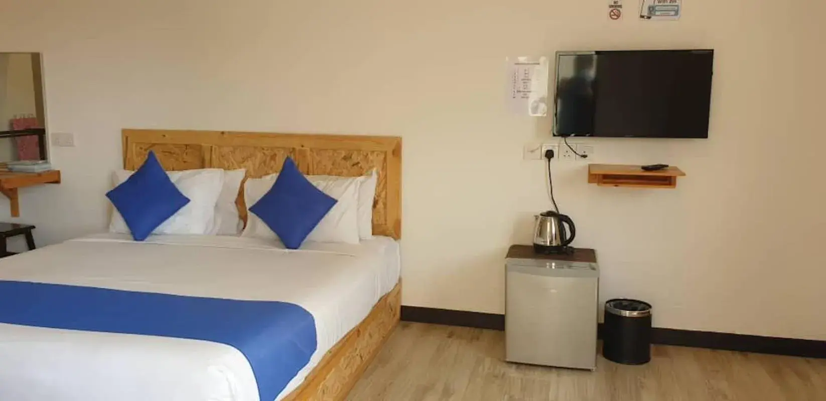 Bed in Paretto Seaview Hotel Bed in Paretto Seaview Hotel