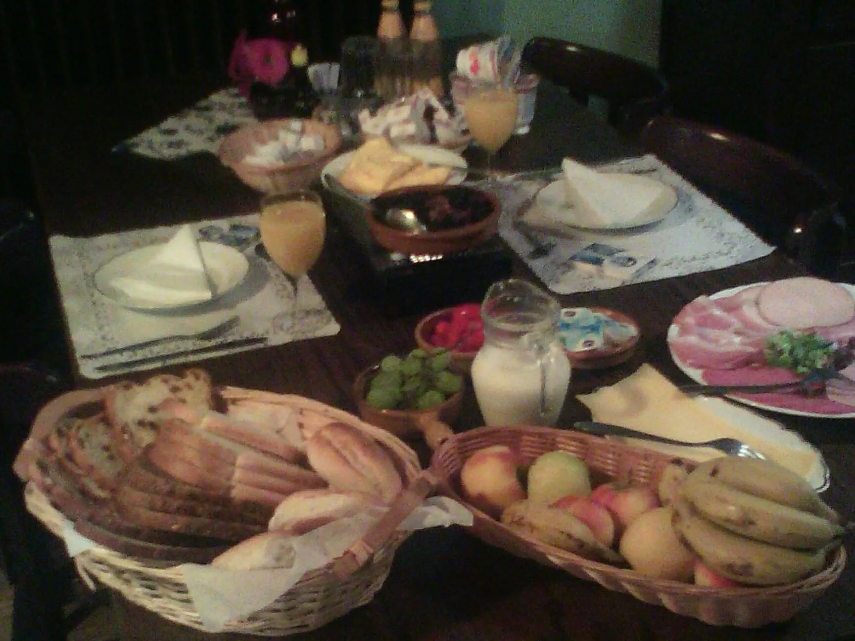 Continental breakfast in Schuttershof Heerlen - Adults Only