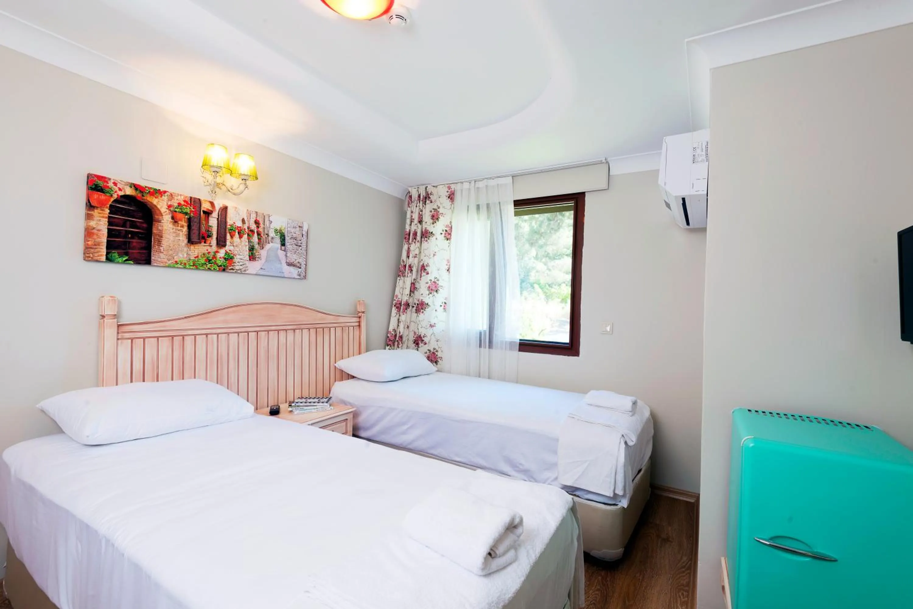 View (from property/room), Bed in Belizi Hotel