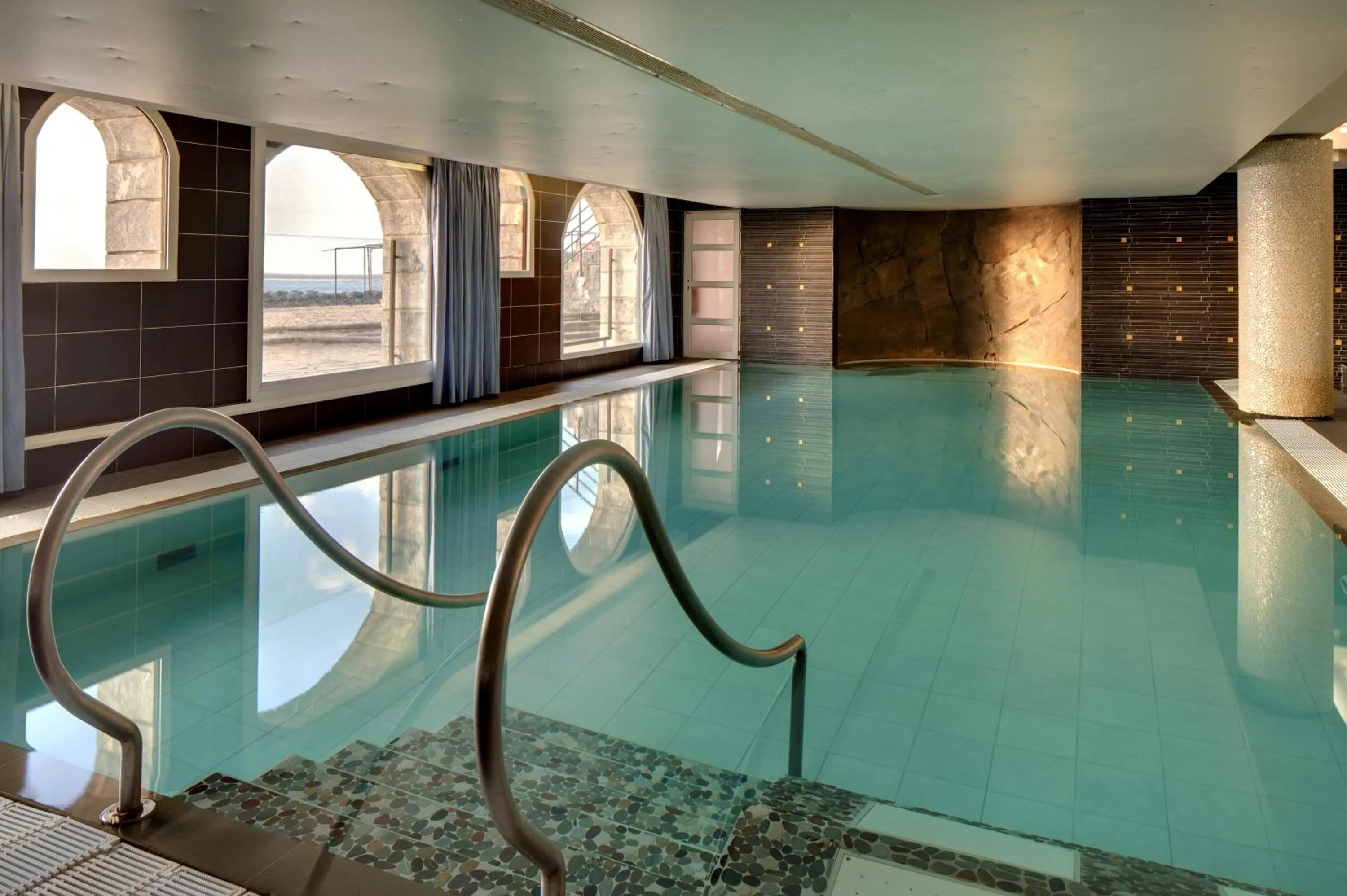 Spa and wellness centre/facilities in Grand Hôtel Spa & Thalasso