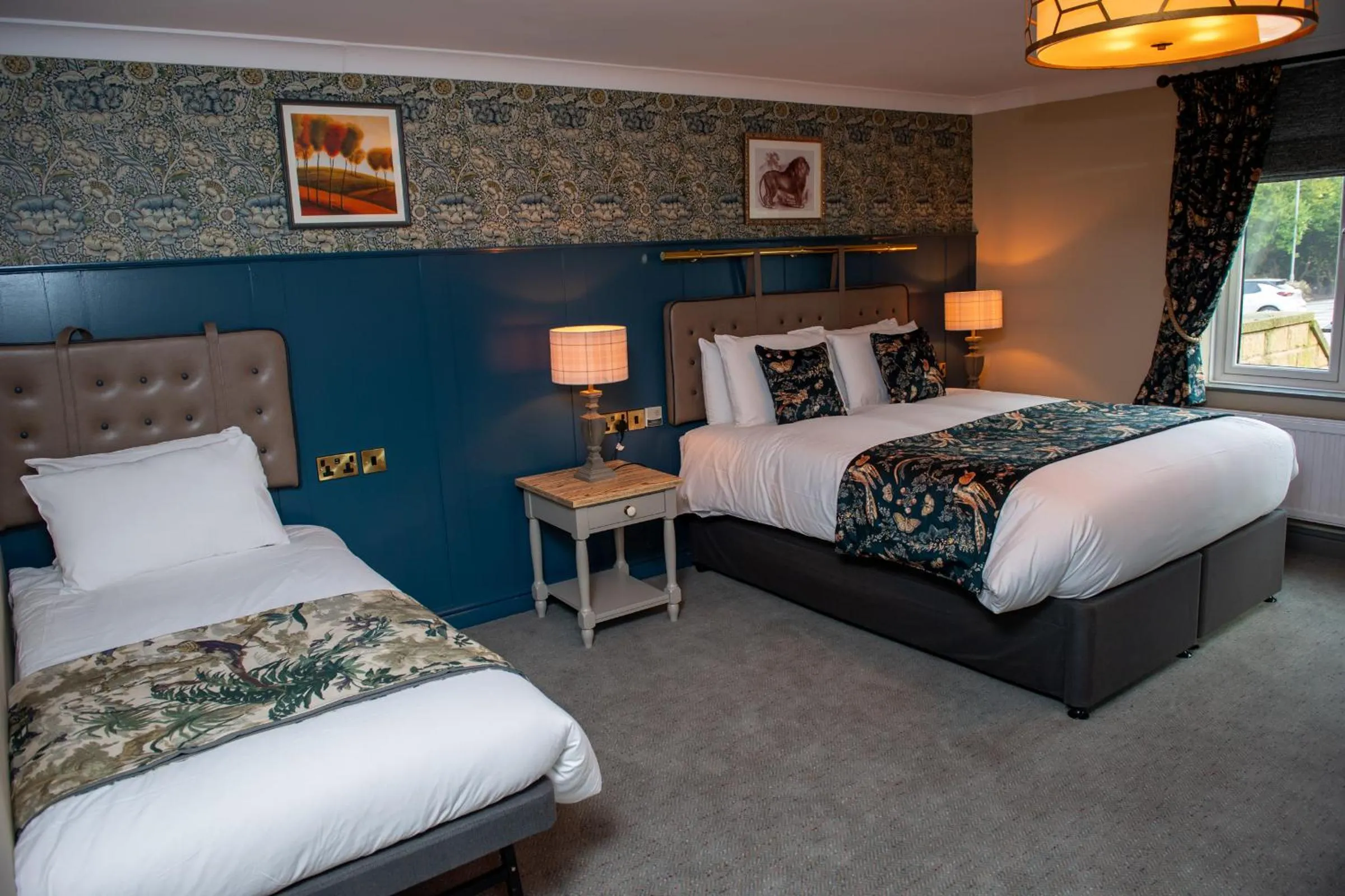 Bedroom, Bed in The Red Lion Inn by Chef & Brewer Collection