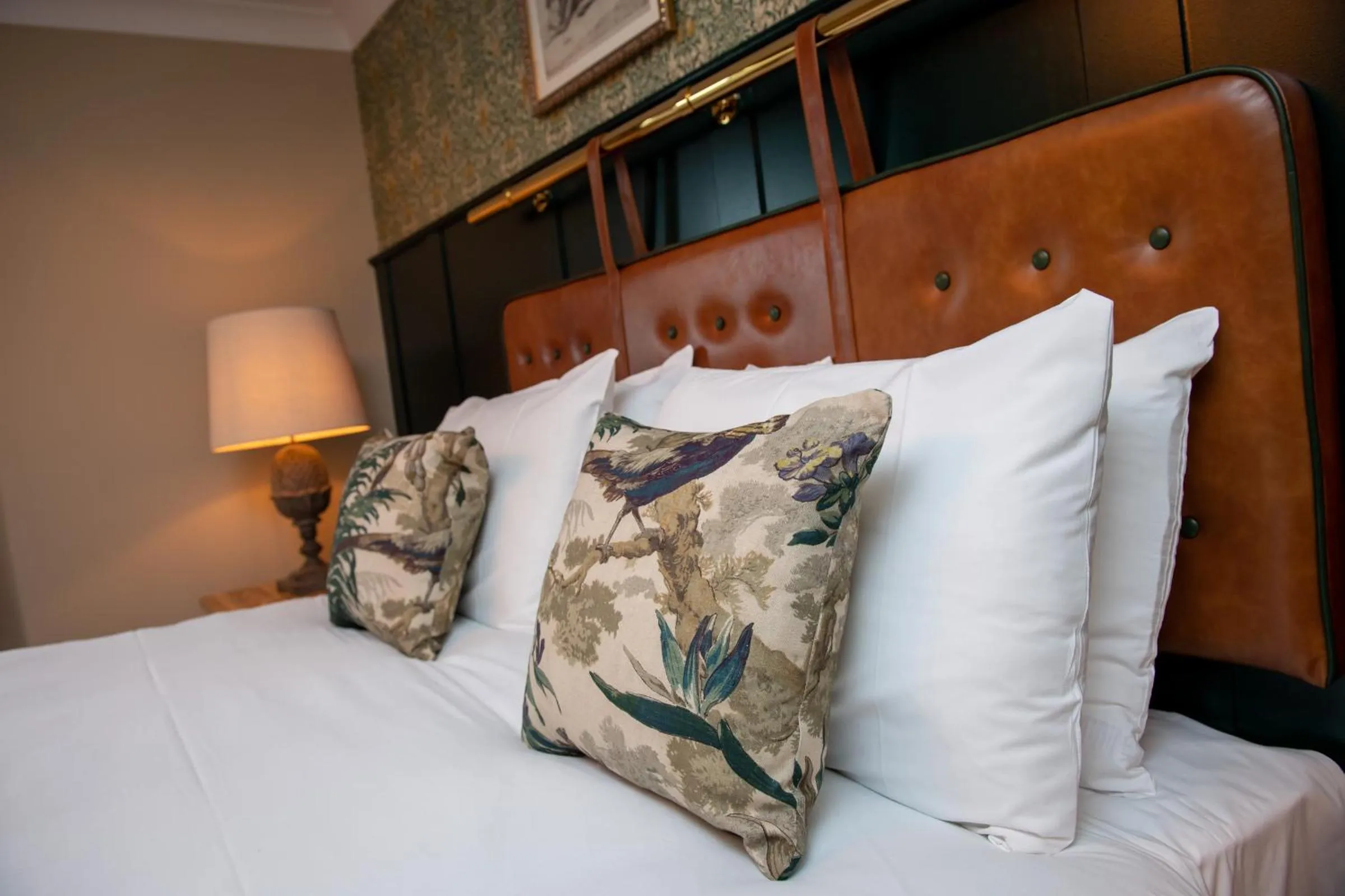 Bed in The Red Lion Inn by Chef & Brewer Collection