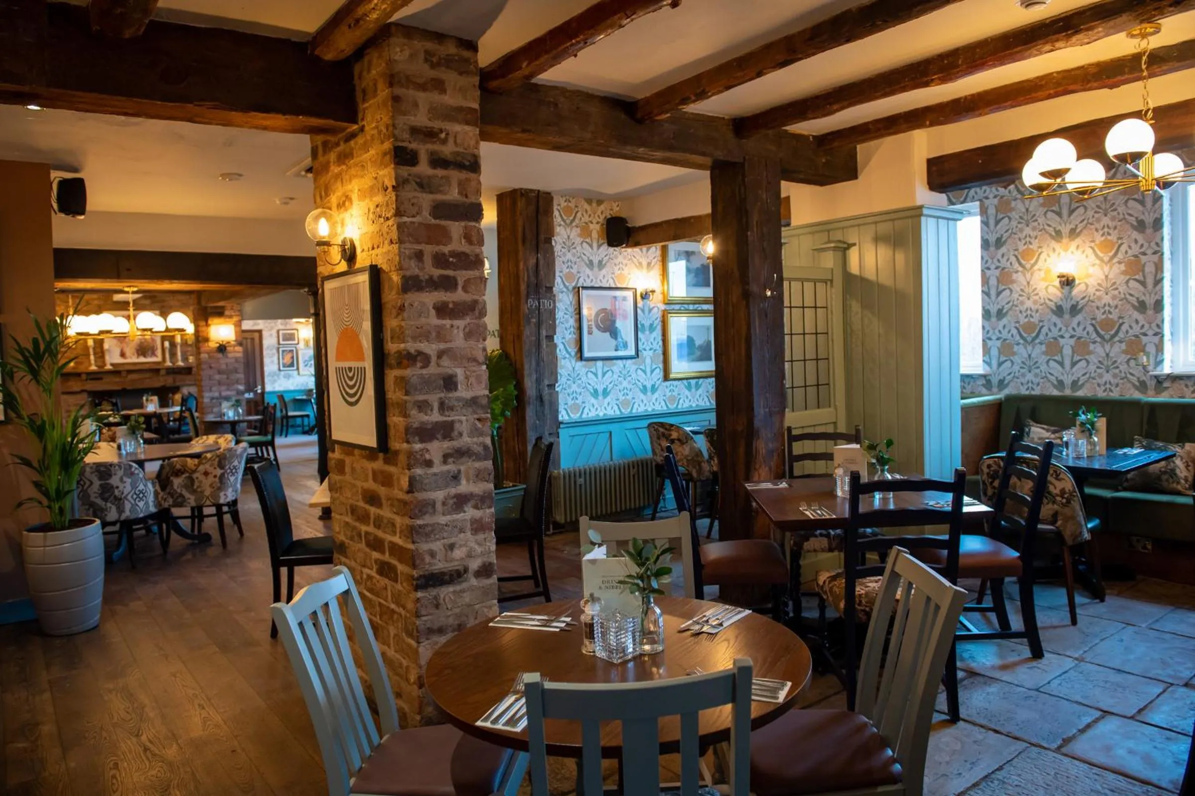 Restaurant/places to eat in The Red Lion Inn by Chef & Brewer Collection