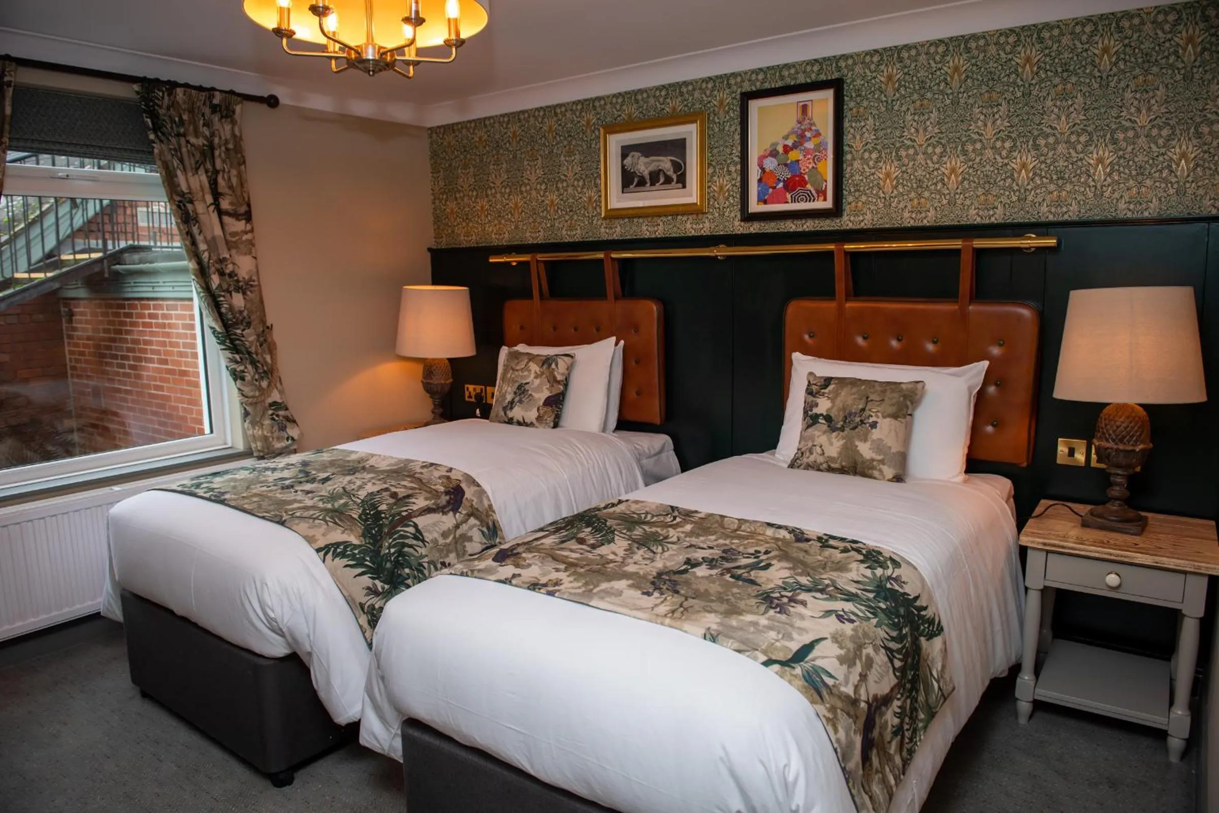 Bedroom, Bed in The Red Lion Inn by Chef & Brewer Collection