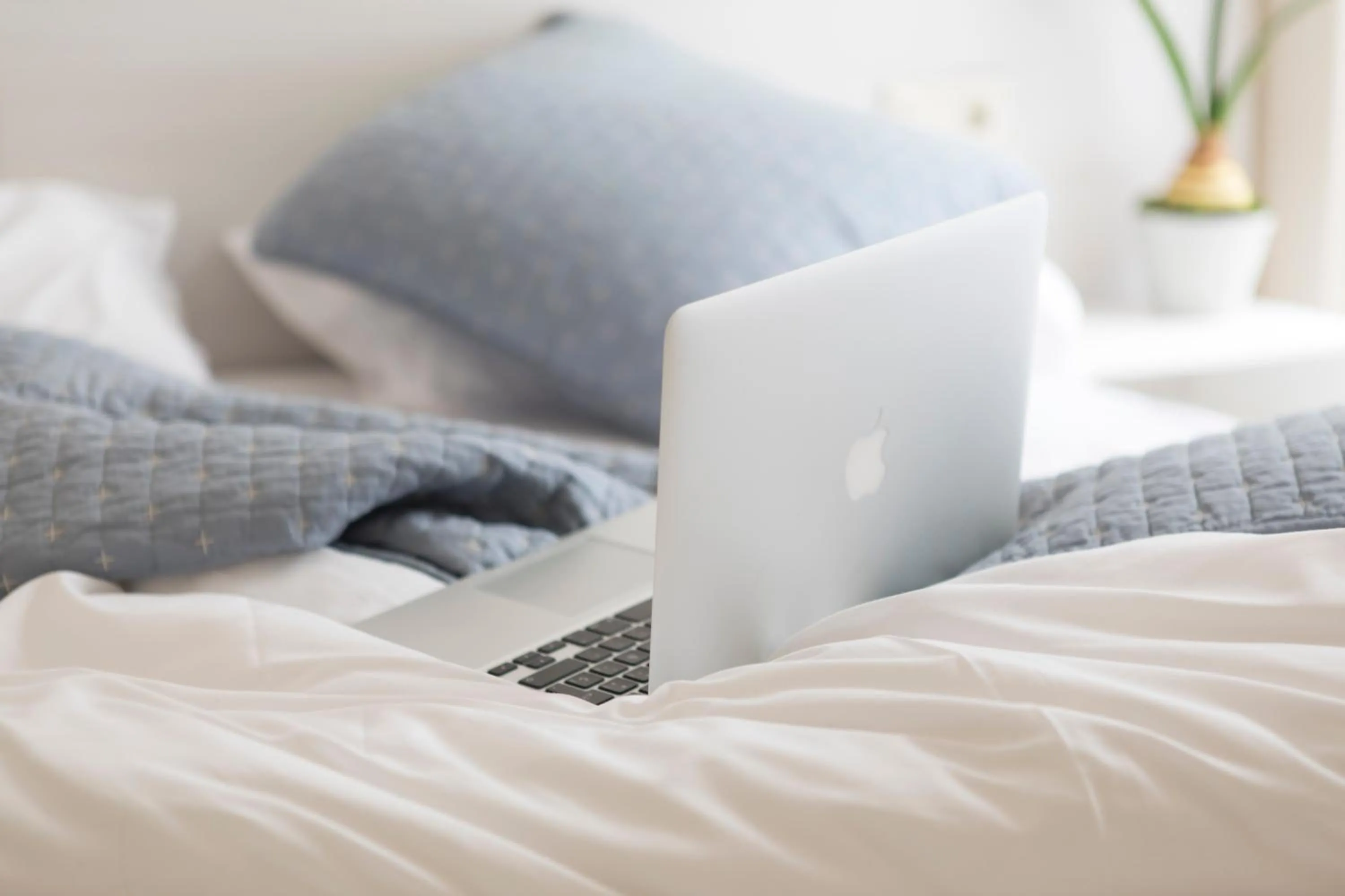 Decorative detail, Bed in Bravissimo Cort Reial-3A