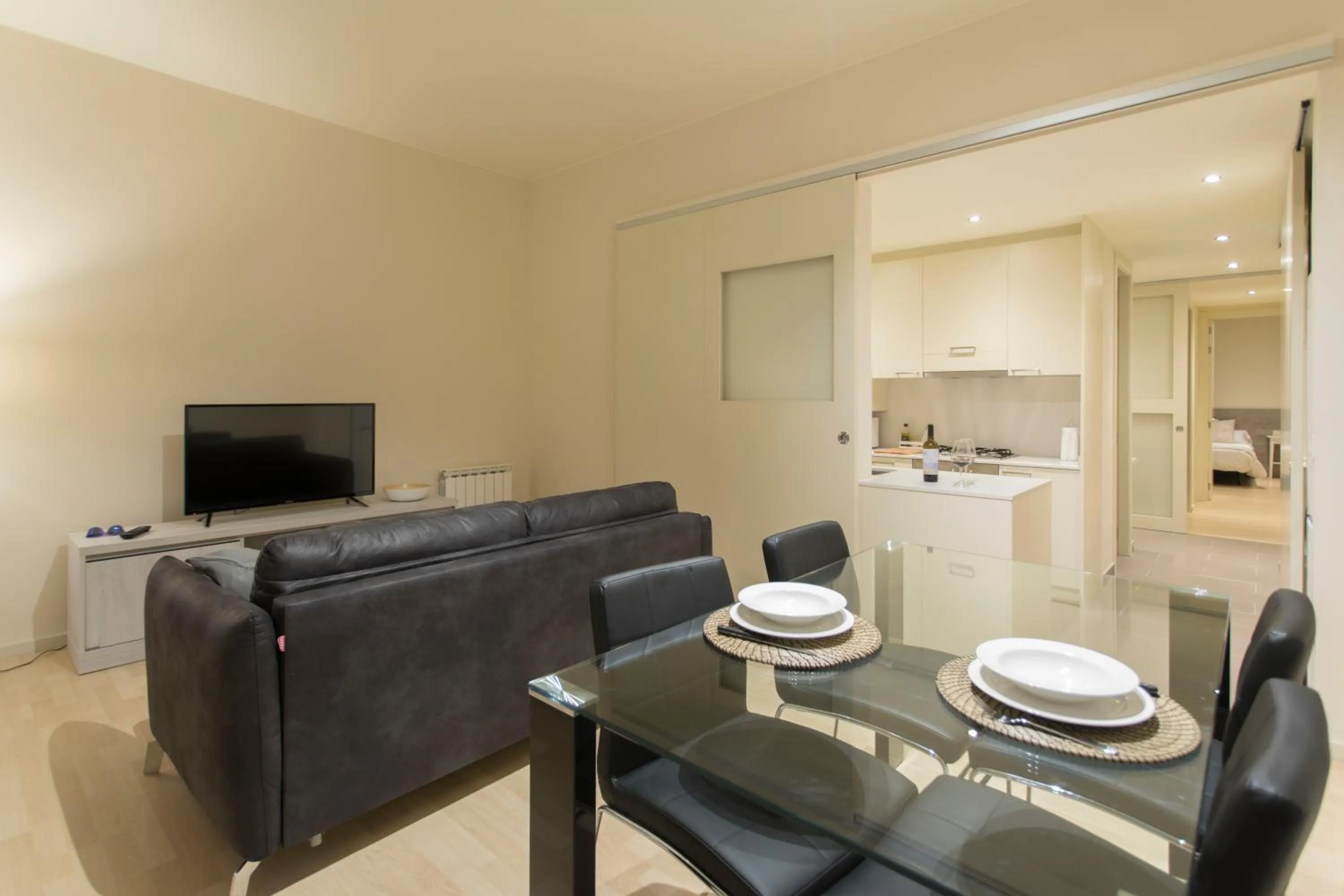 Living room in Bravissimo Cort Reial-1A