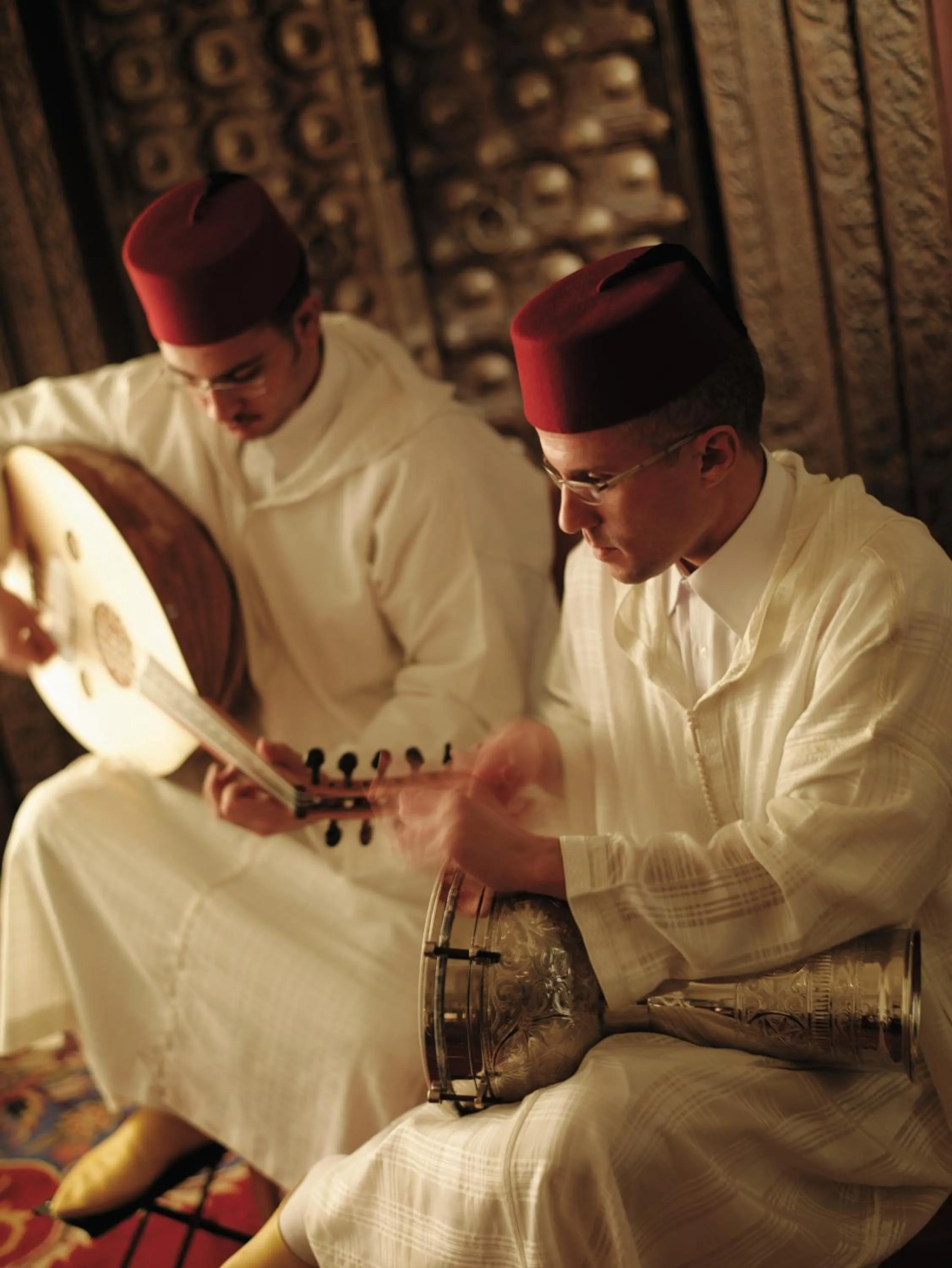 Evening entertainment in Shangri-La Al Husn, Muscat - Adults Only Resort