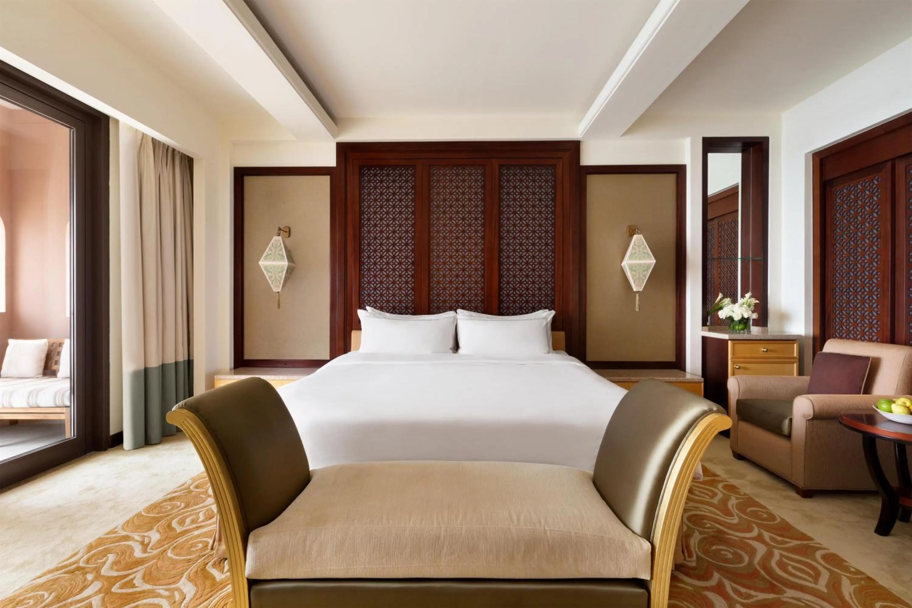 Bed in Al Husn Hotel Muscat