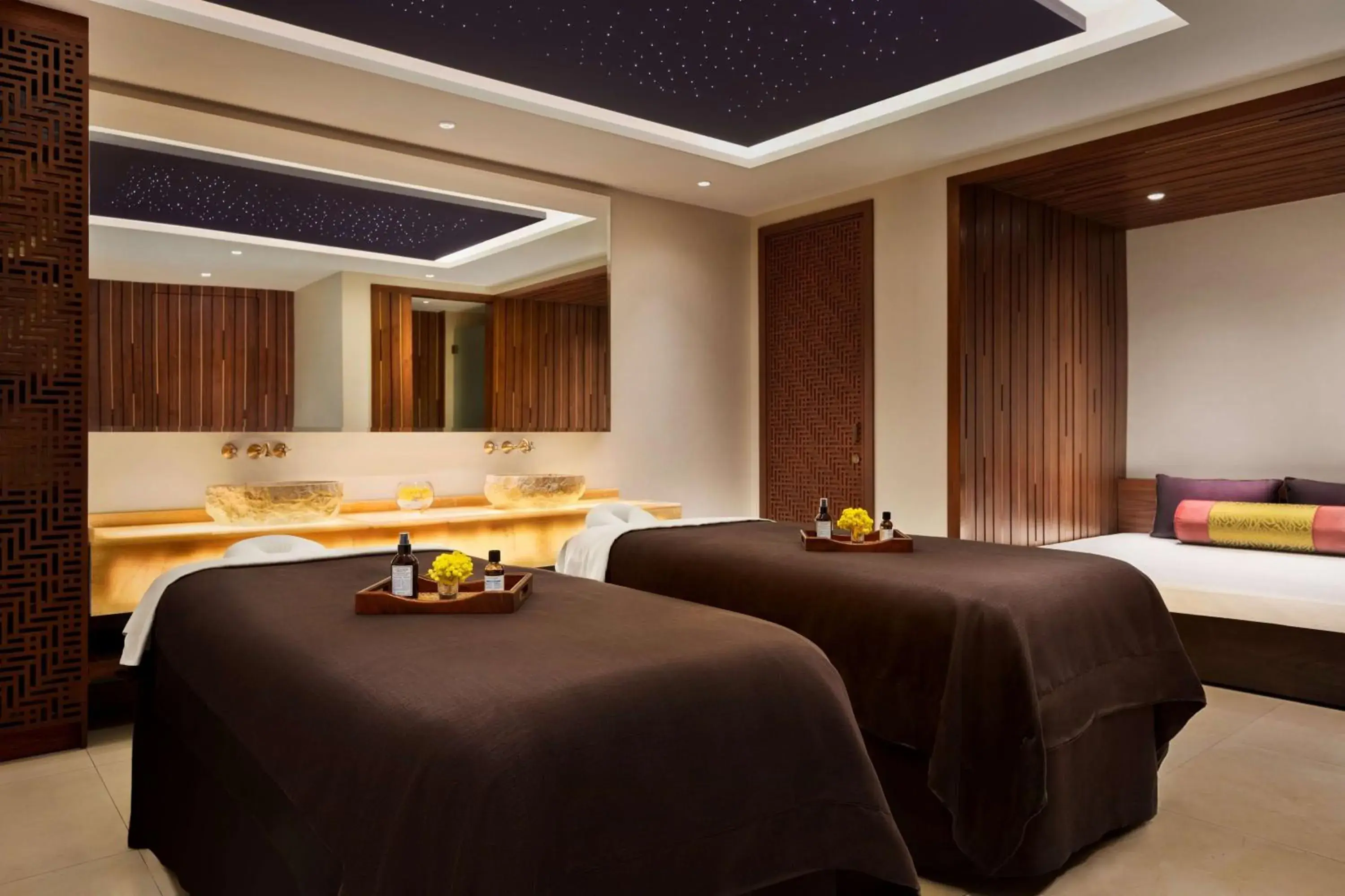 Spa and wellness centre/facilities, Bed in Shangri-La Al Husn, Muscat - Adults Only Resort Spa and wellness centre/facilities, Bed in Shangri-La Al Husn, Muscat - Adults Only Resort