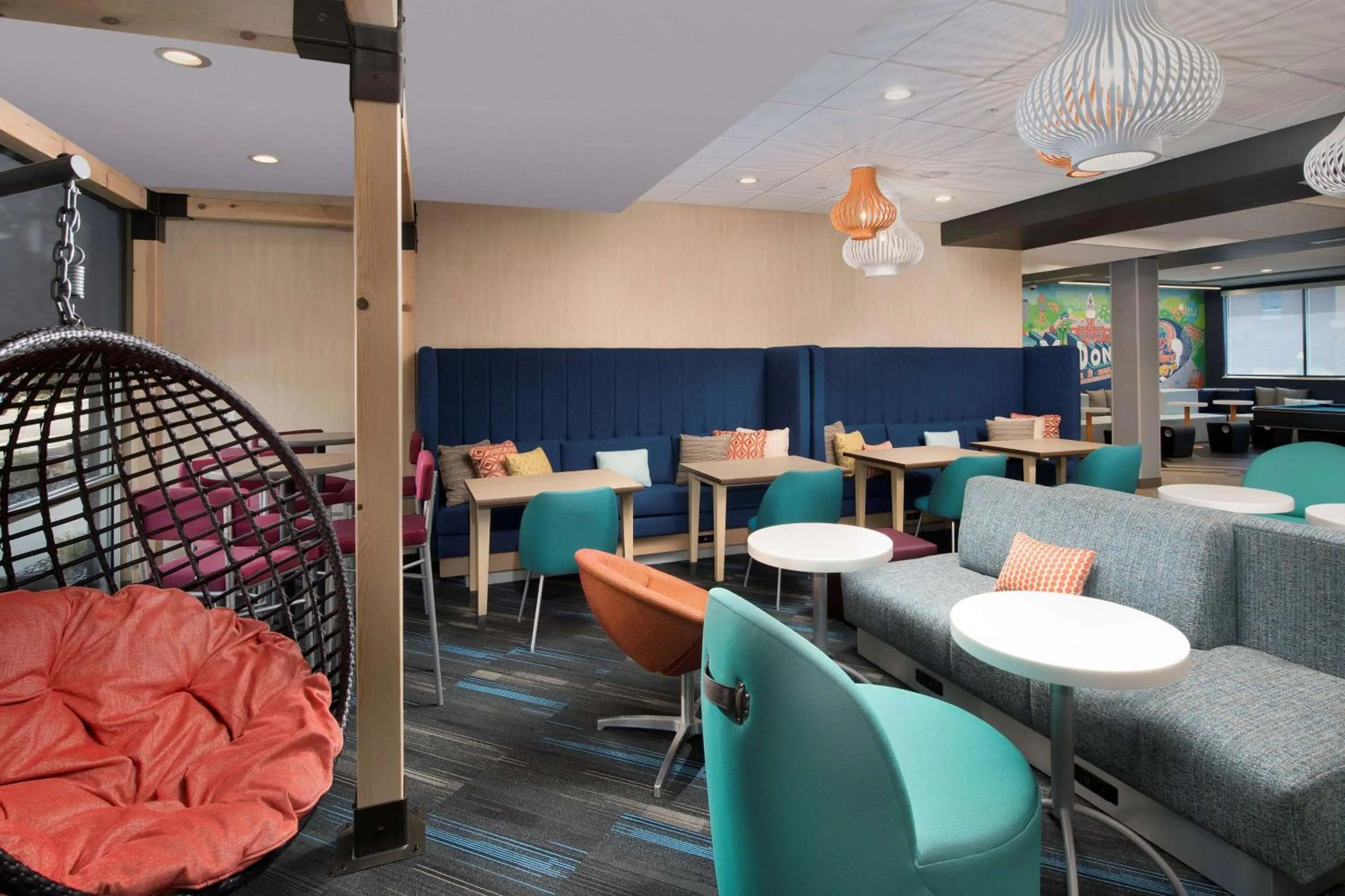 Lobby or reception in Tru By Hilton McDonough