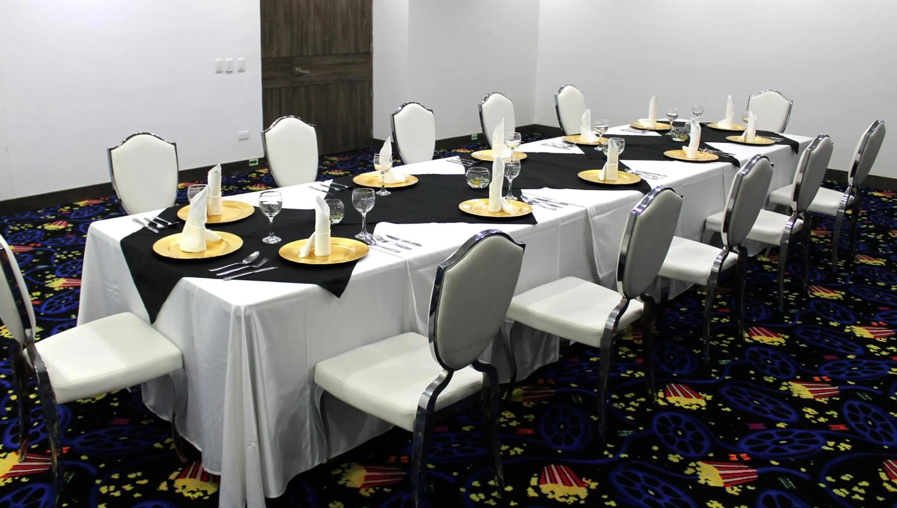 Banquet/Function facilities in De Película Hotel