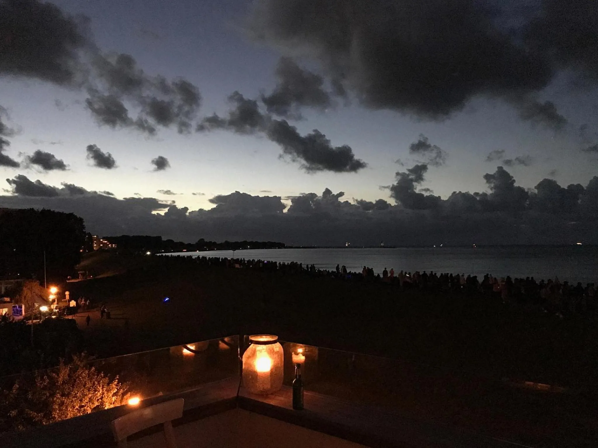 Night in Seaside Apartments Austernbank