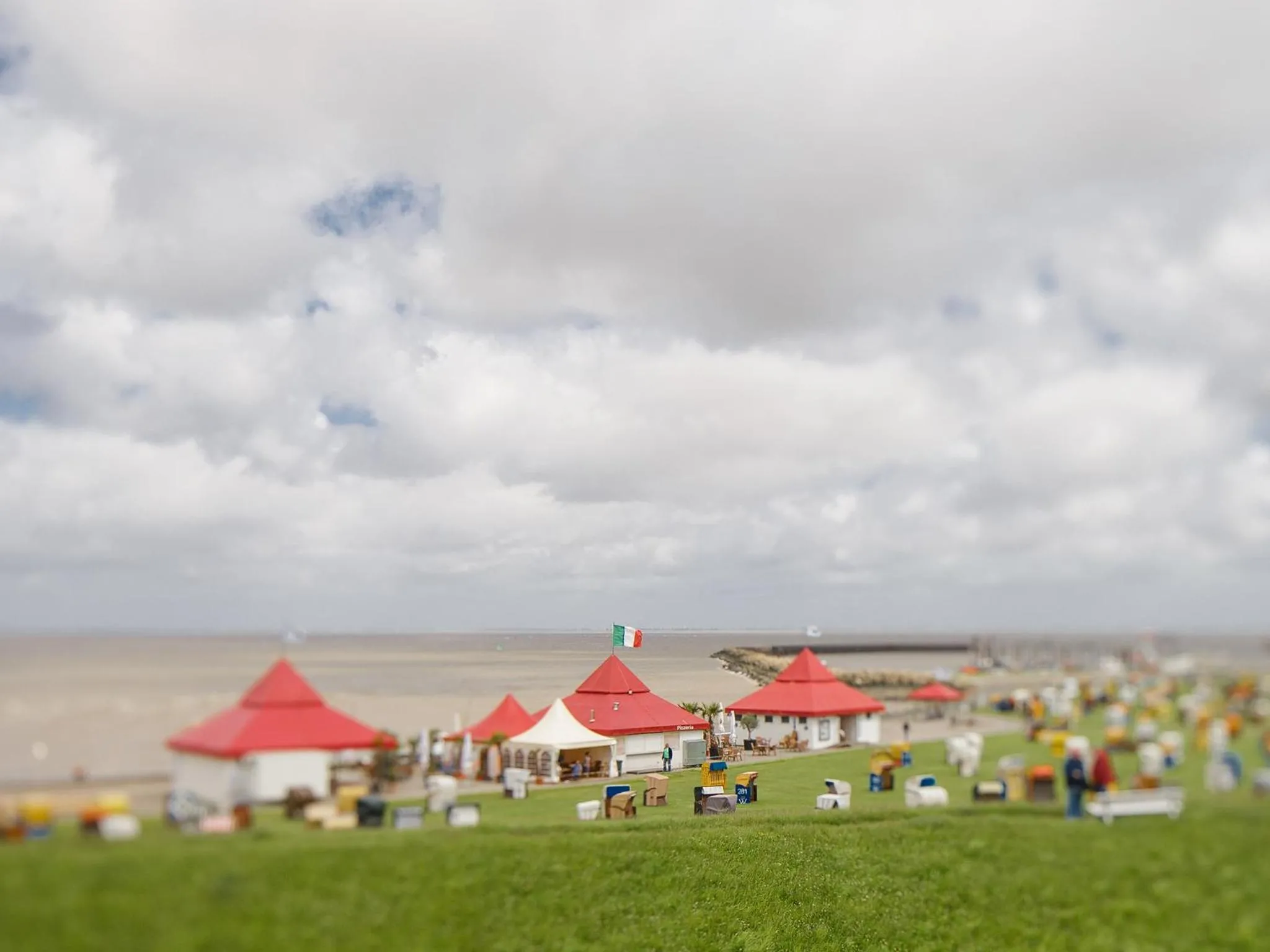 Beach in Seaside Apartments Austernbank