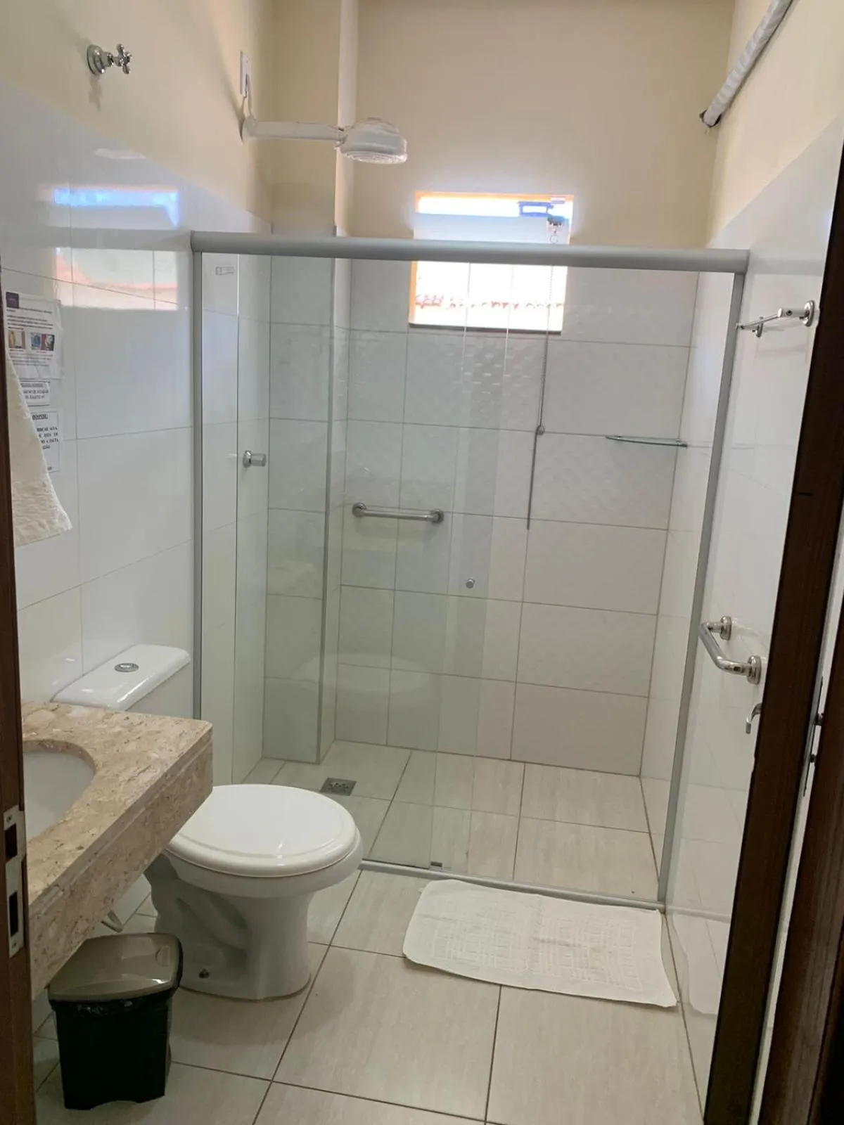 Bathroom in Hotel Alelos - Ituaçu Bahia