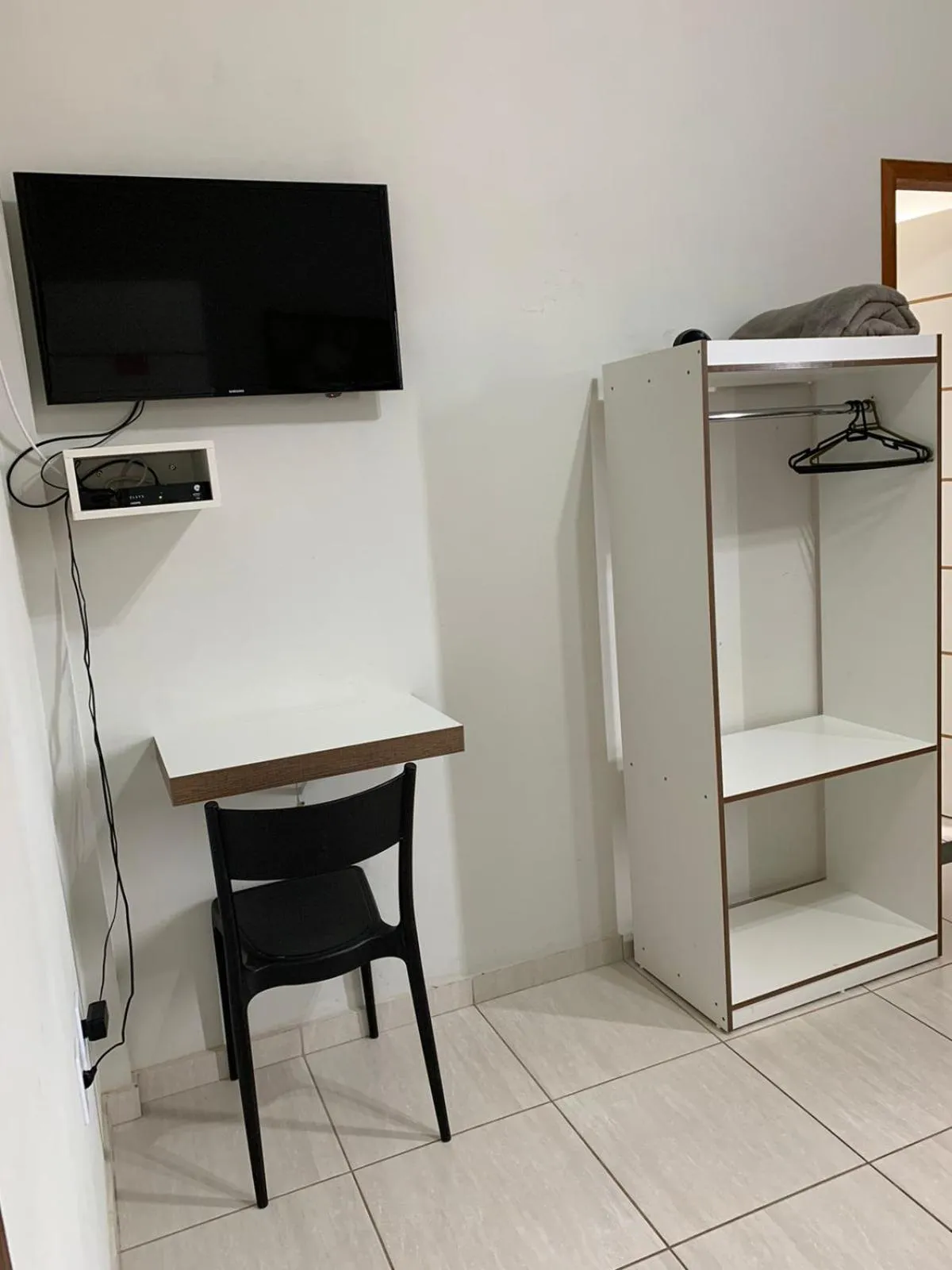 TV and multimedia in Hotel Alelos - Ituaçu Bahia