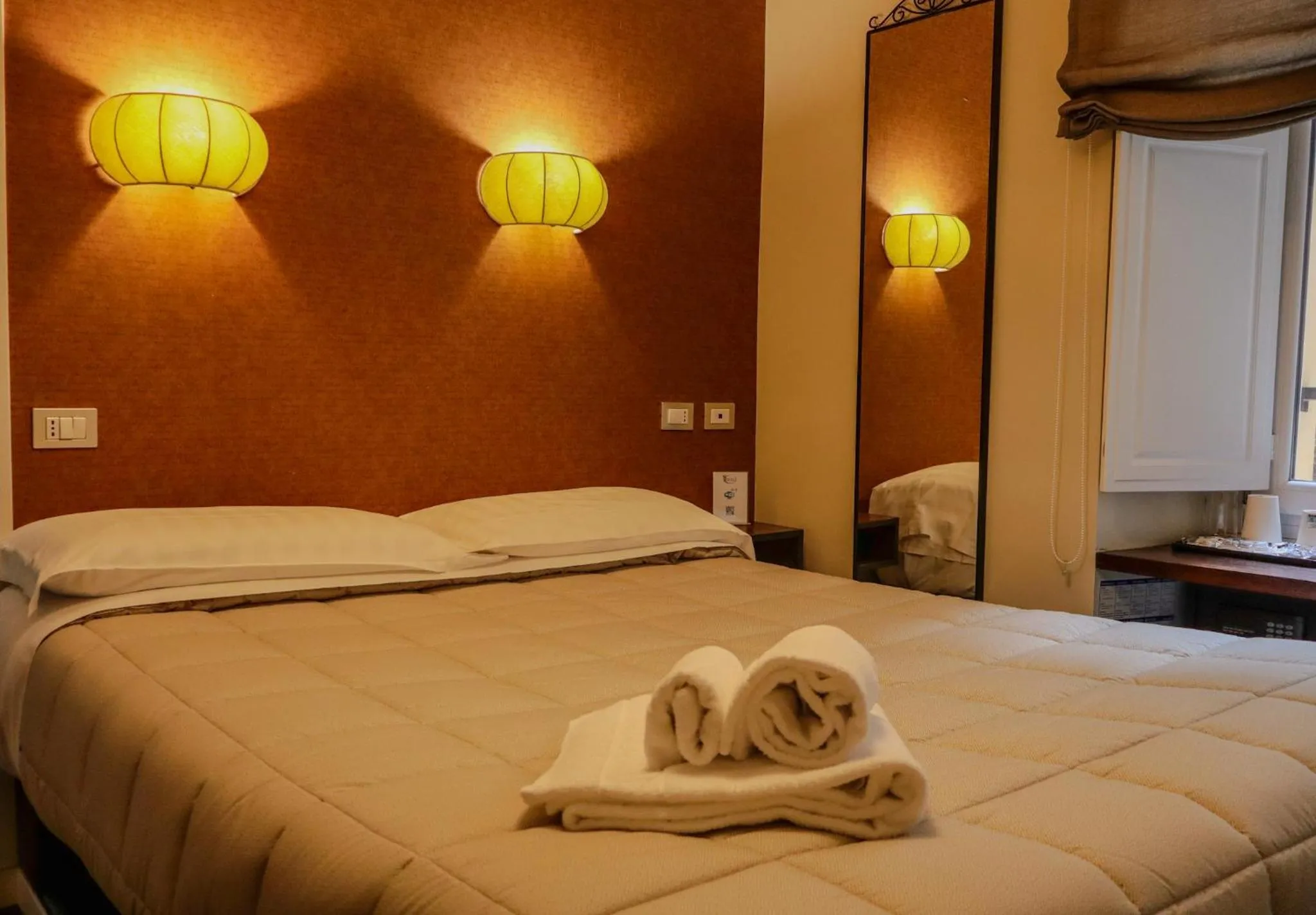 Photo of the whole room, Bed in Residenza Roma Imperiale